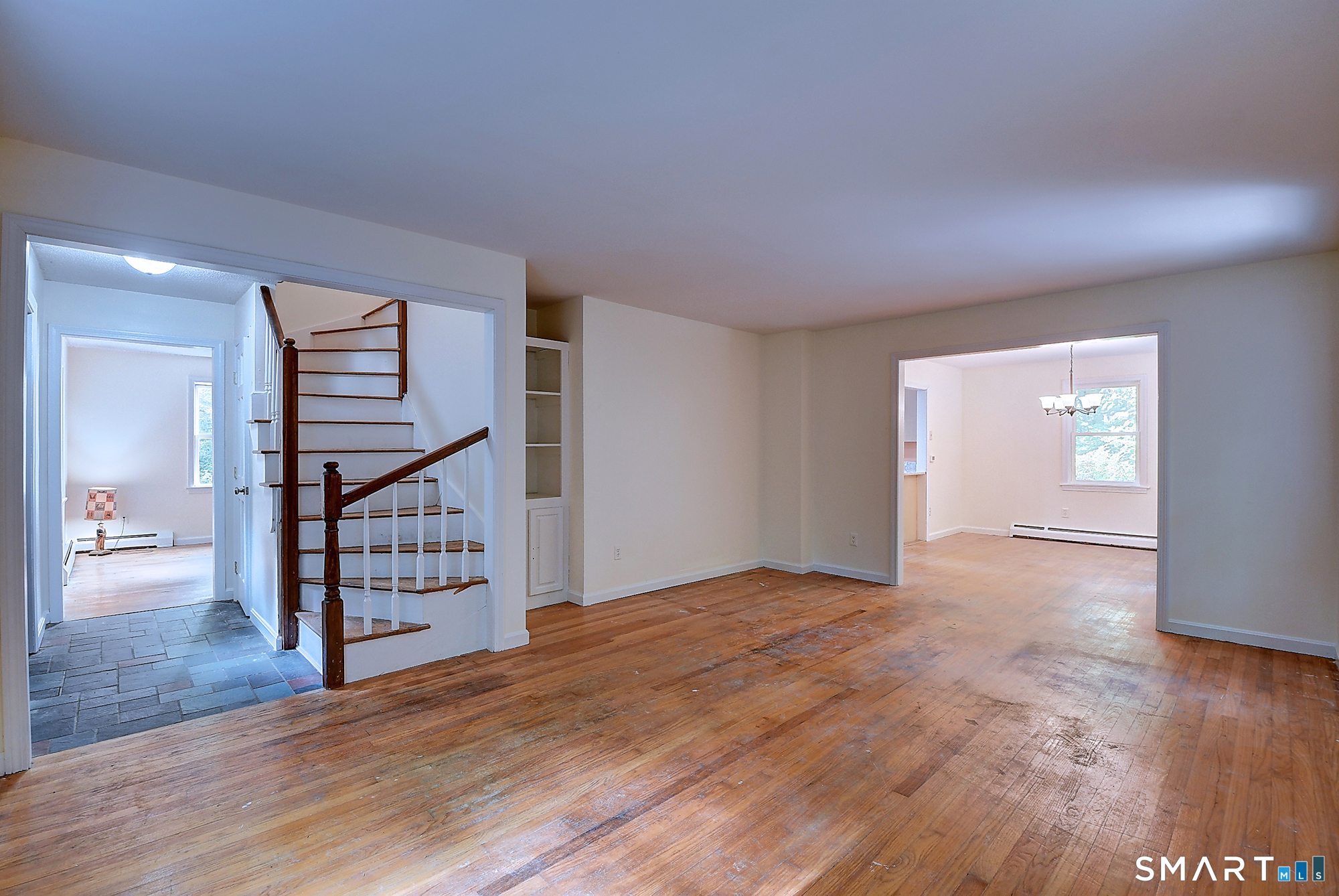 61 West Road Property Photo 14