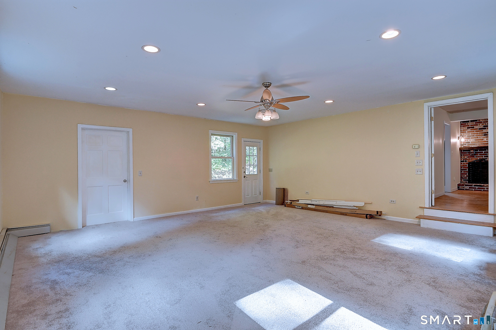 61 West Road Property Photo 16