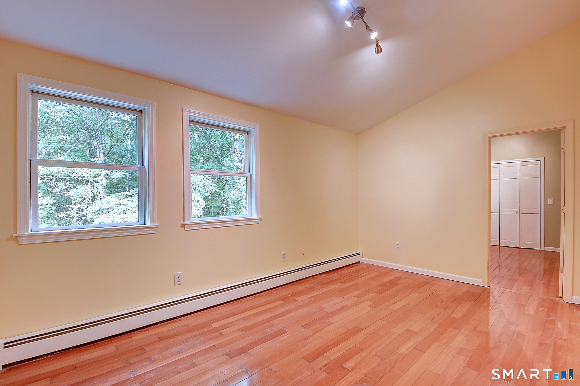 61 West Road Property Photo 35