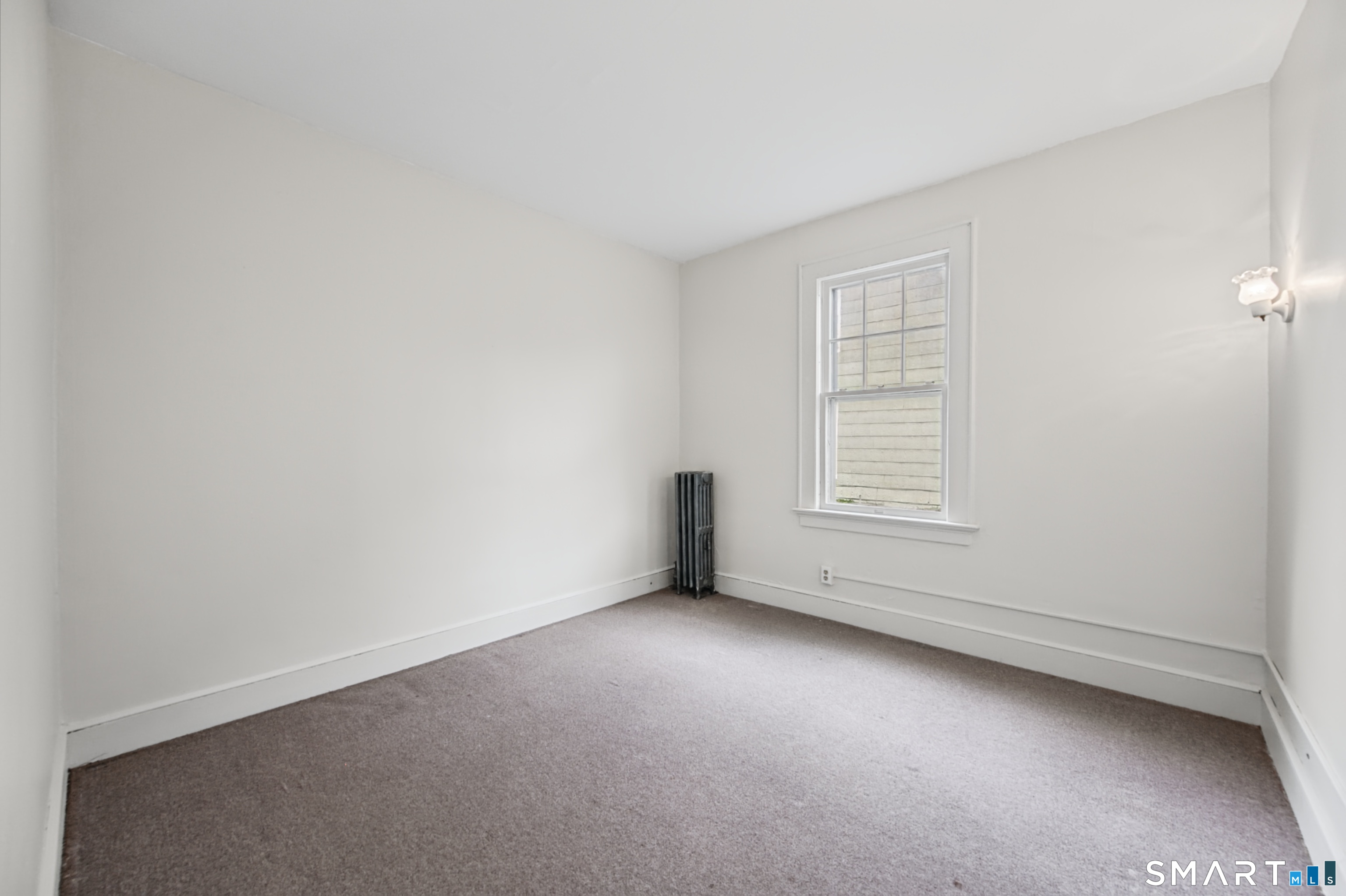 32 Wood Street Property Photo 17
