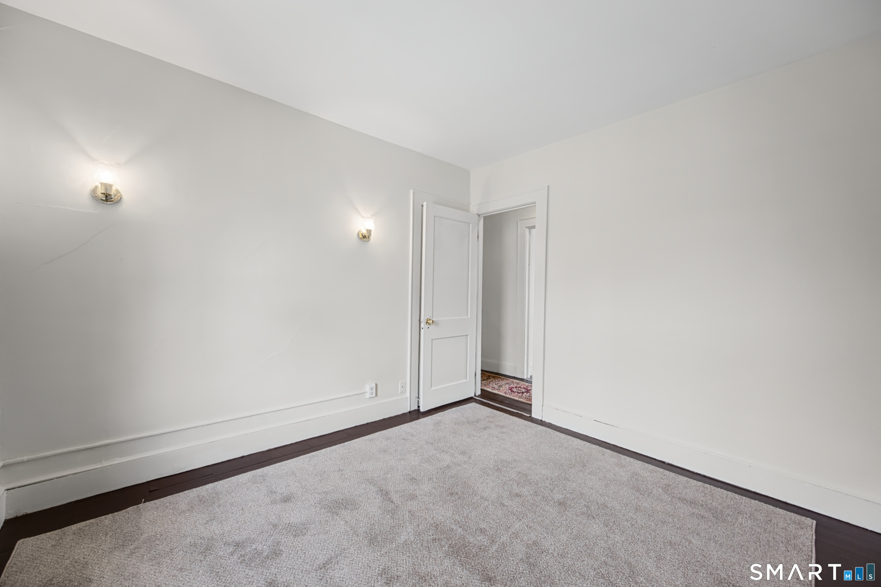32 Wood Street Property Photo 20