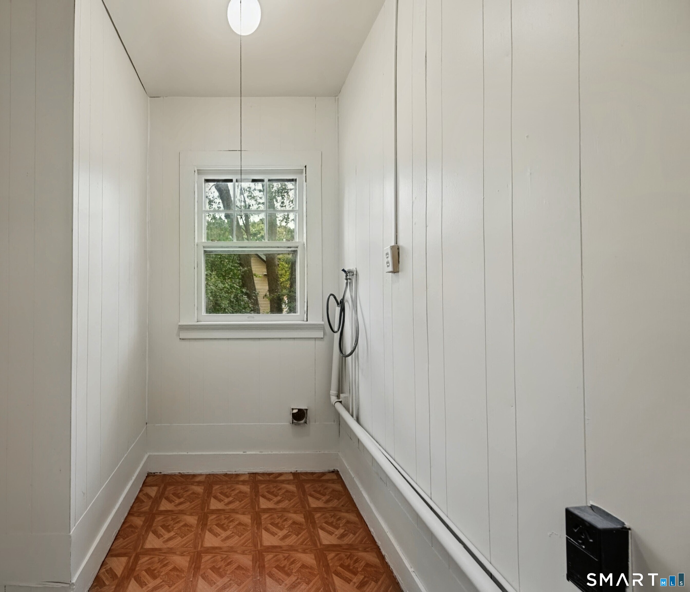 32 Wood Street Property Photo 27