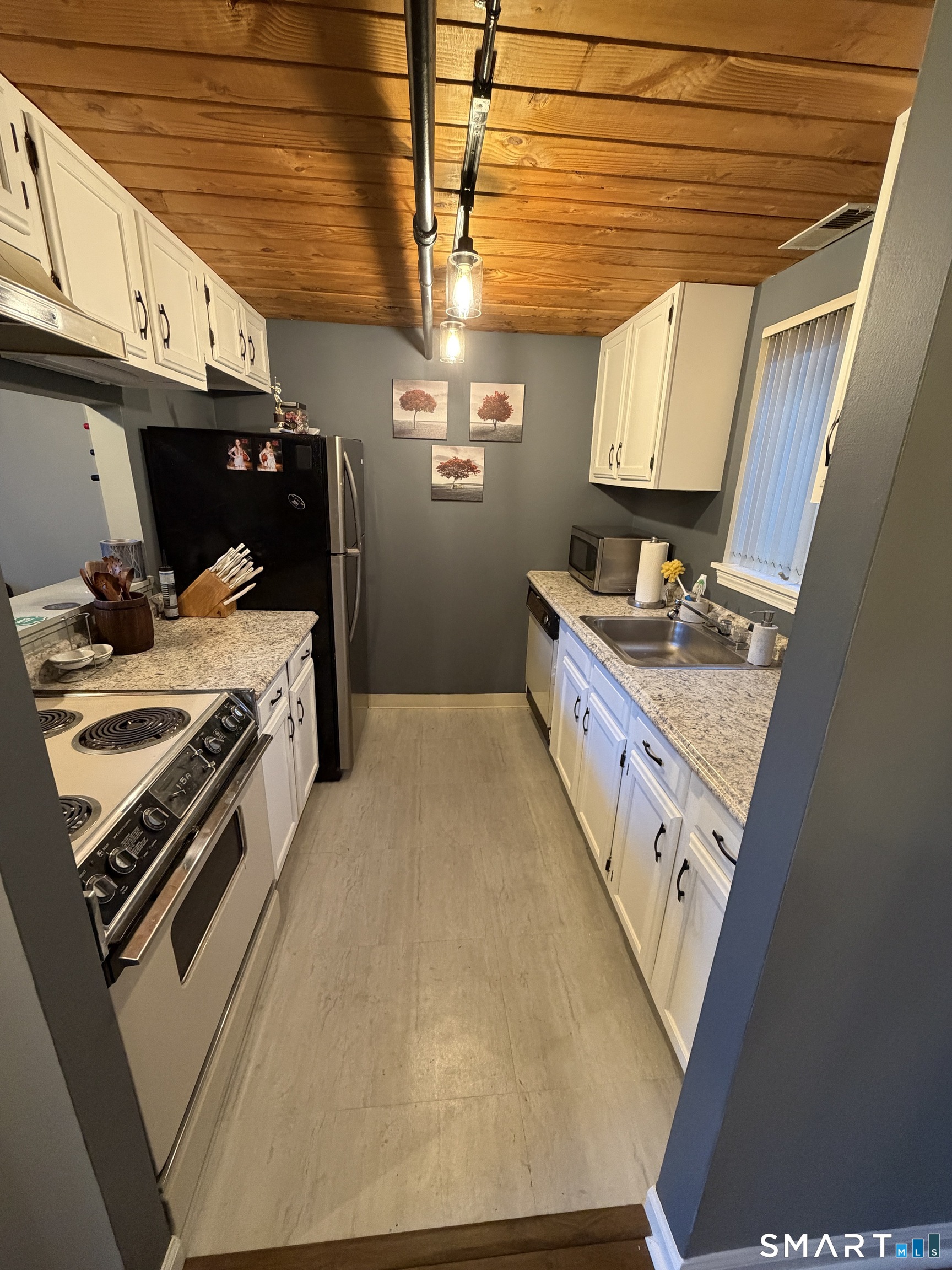 839 Main 71 Street Property Photo 8
