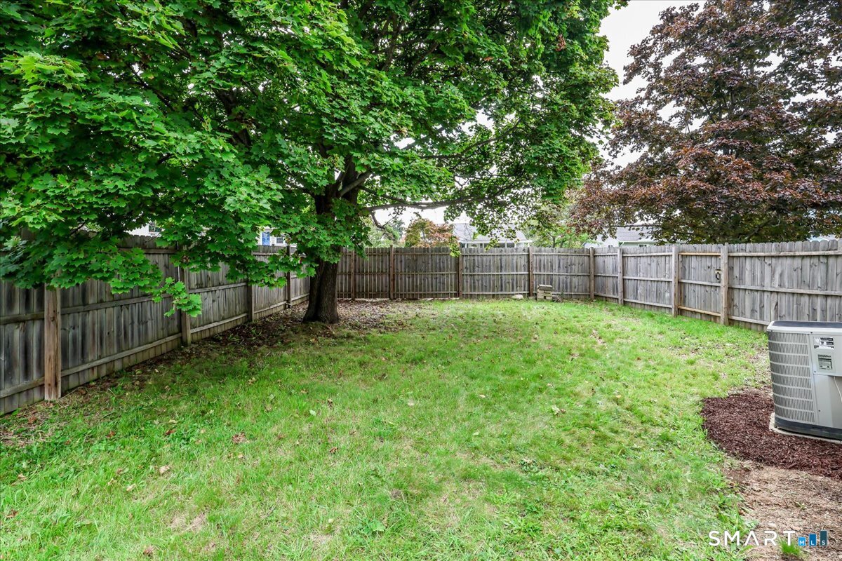 79 Aircraft Road Property Photo 30