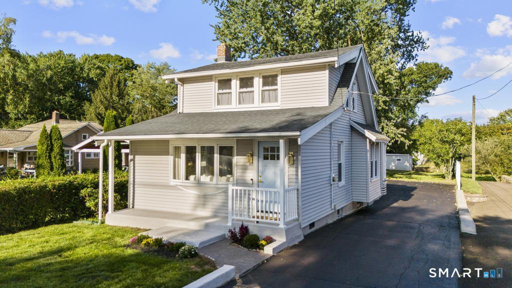 178 Montowese South Street Property Photo 1