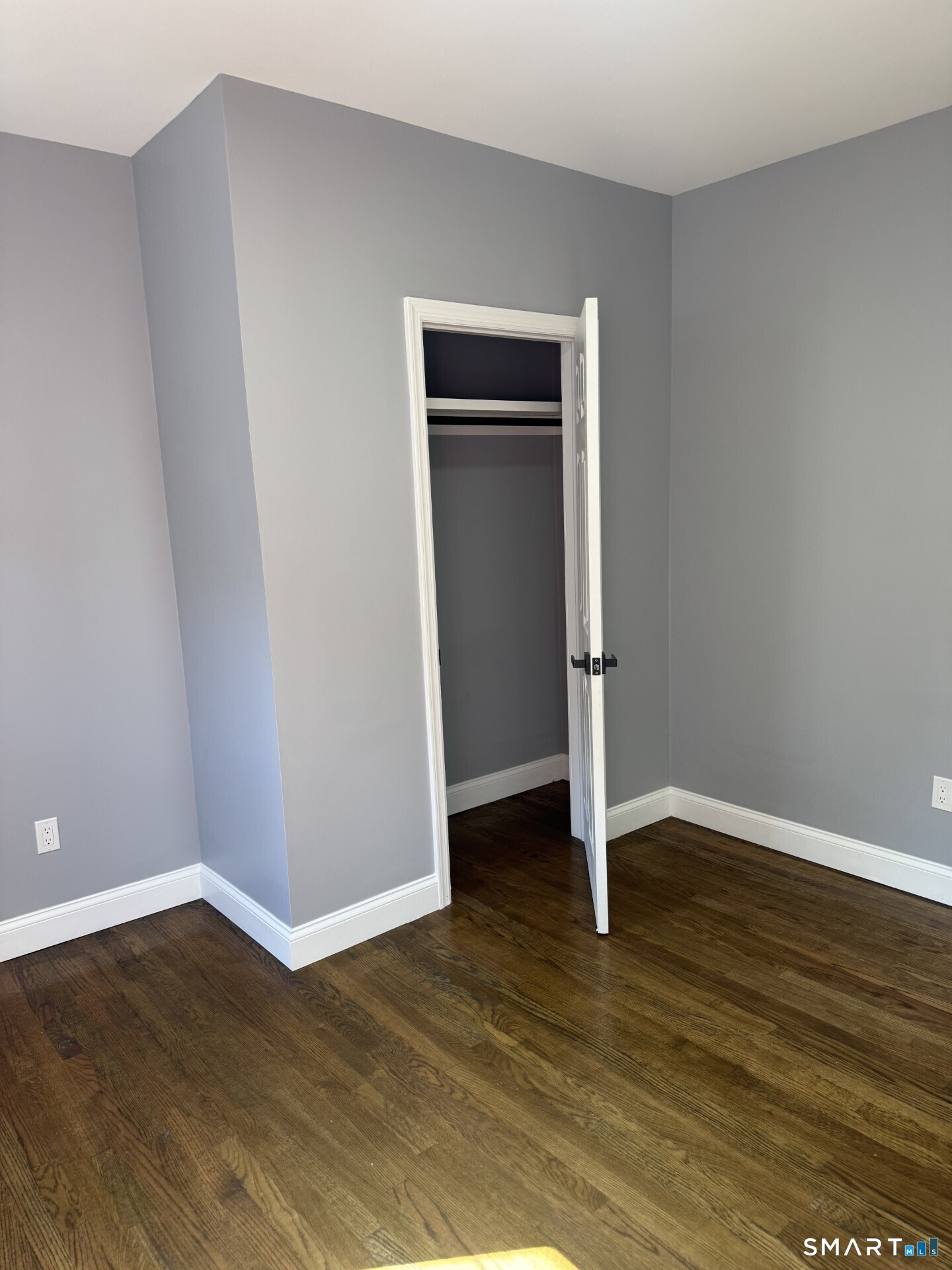 8 Bridgeport Avenue Property Photo 6