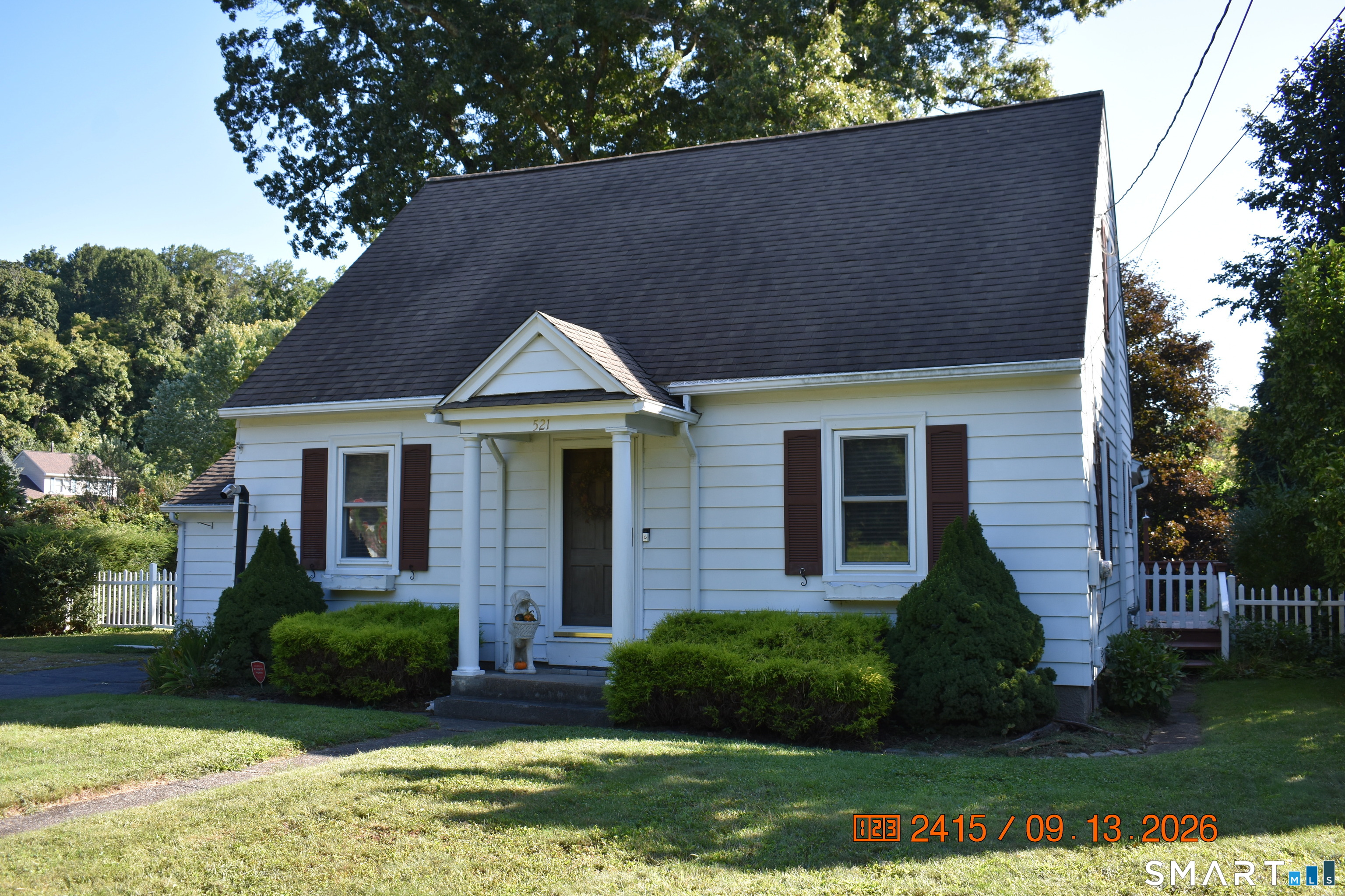521 Burton Road Property Photo 1