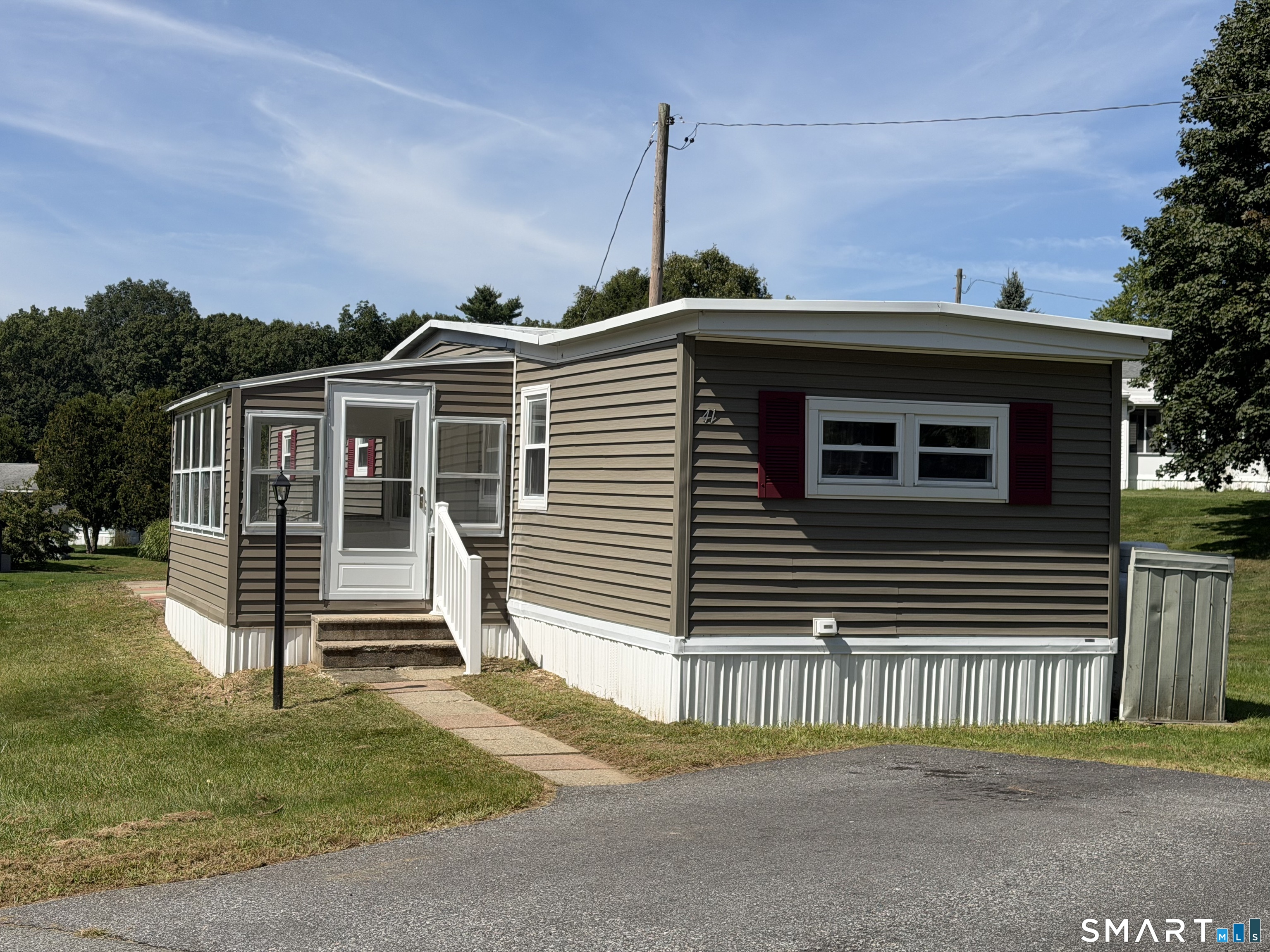 41 Old Wood Road Property Photo 1