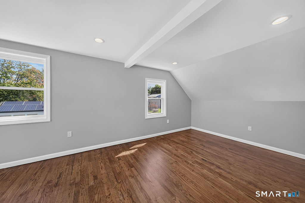 102 Vista Drive Property Photo 14