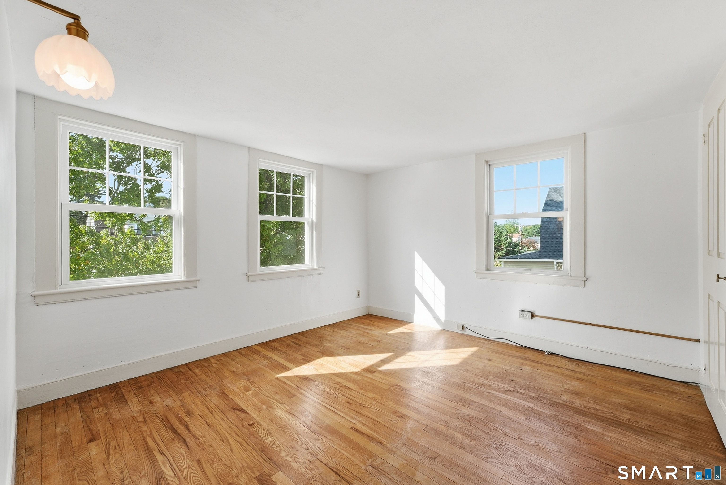296 Nott Street Property Photo 15