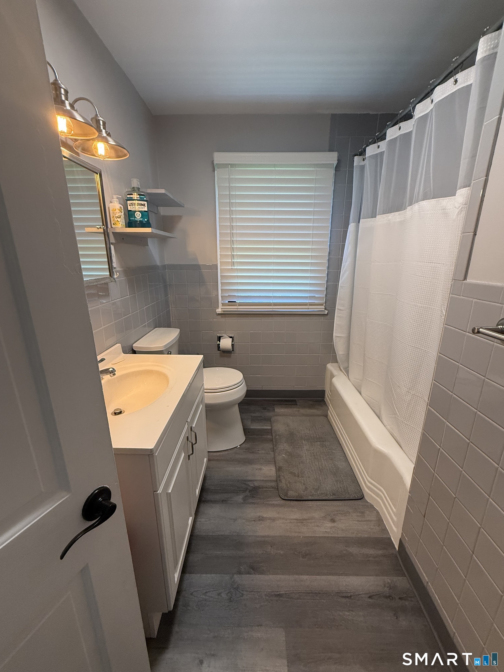 367 Frost Road Property Photo 8