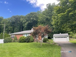 374 Moss Farms Road Property Photo 1