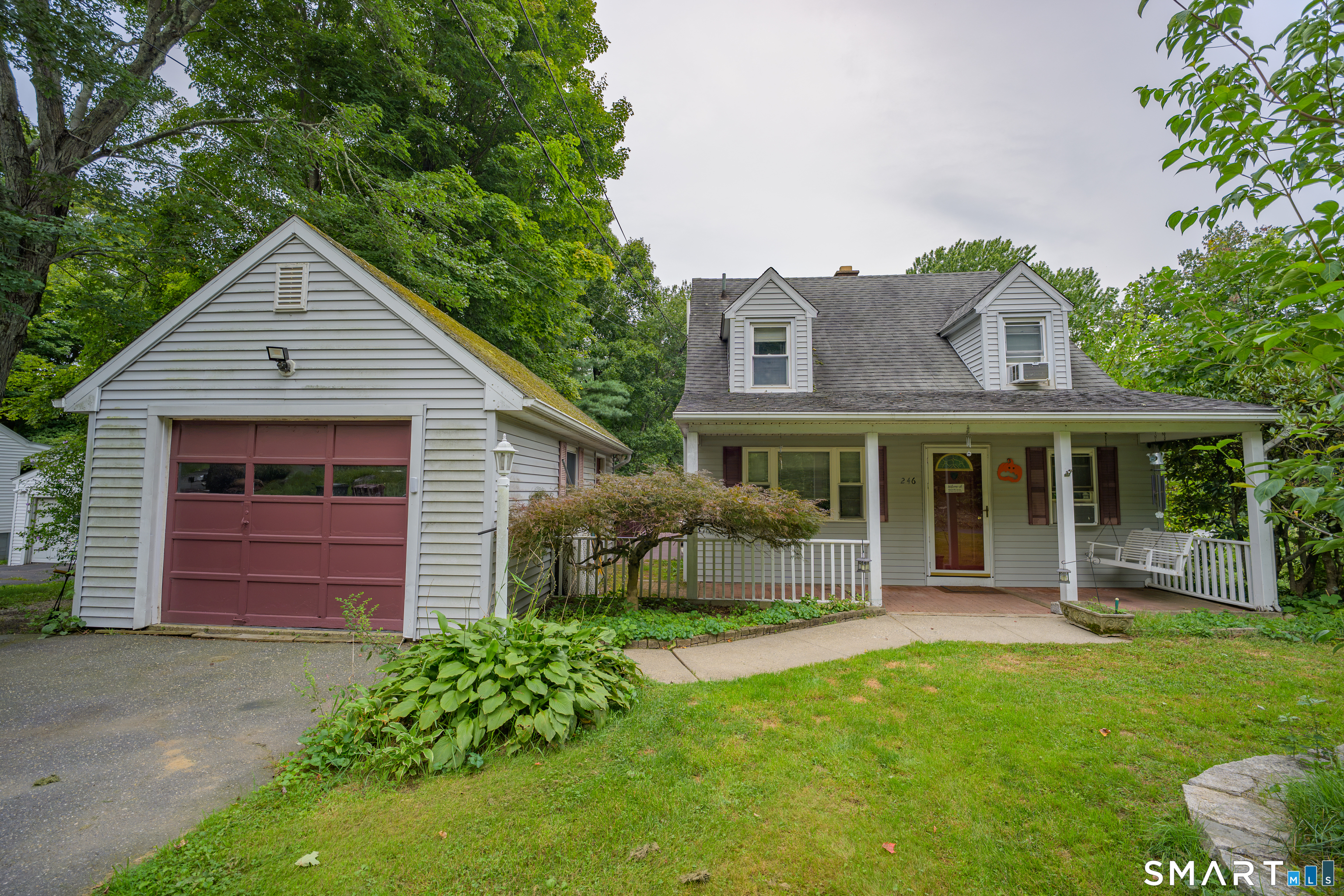 246 Waterbury East Road Property Photo 1