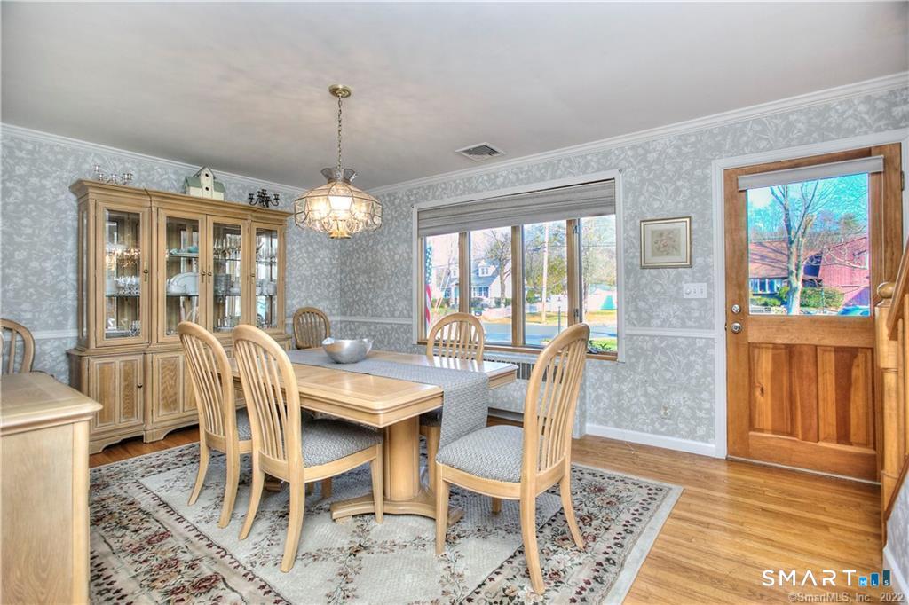 151 Sasapequan Road Property Photo 11