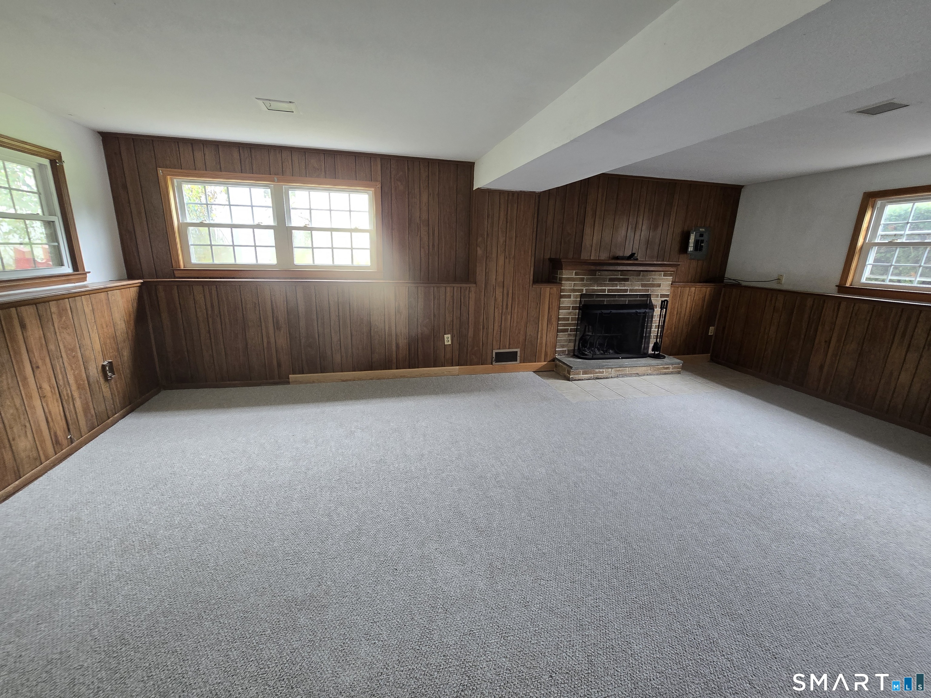 409 Torringford East Street Property Photo 14