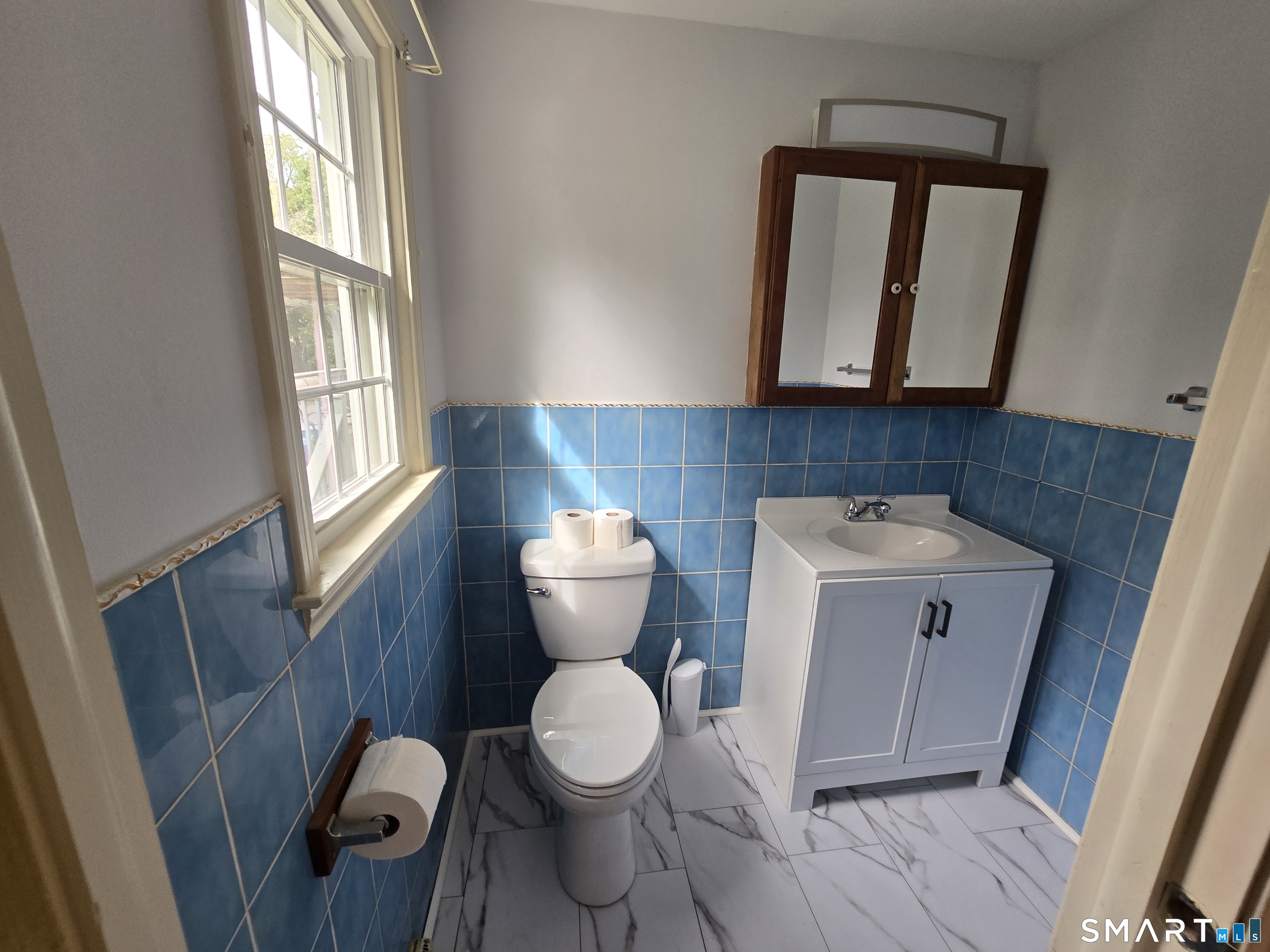 409 Torringford East Street Property Photo 15