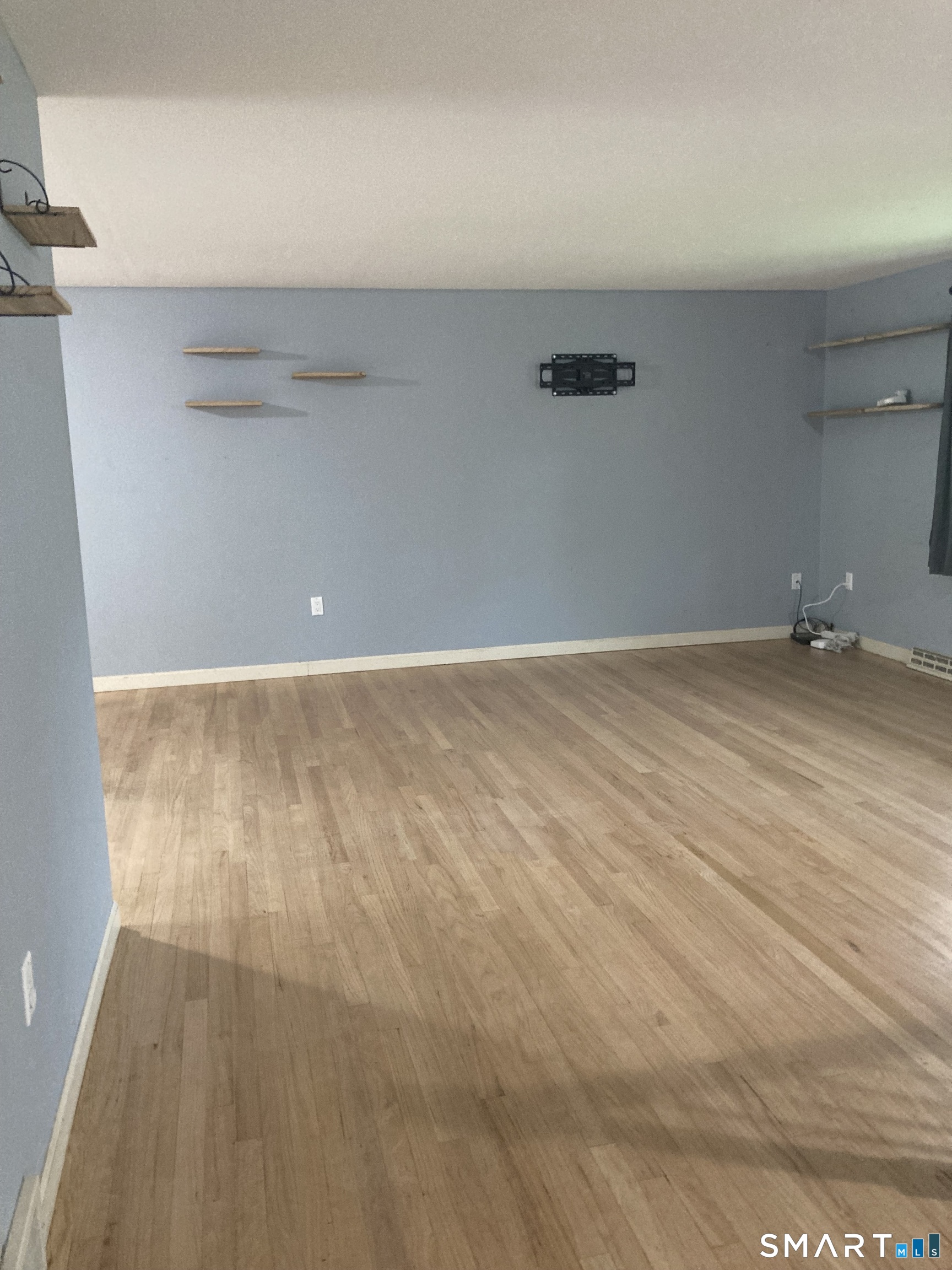 409 Torringford East Street Property Photo 19