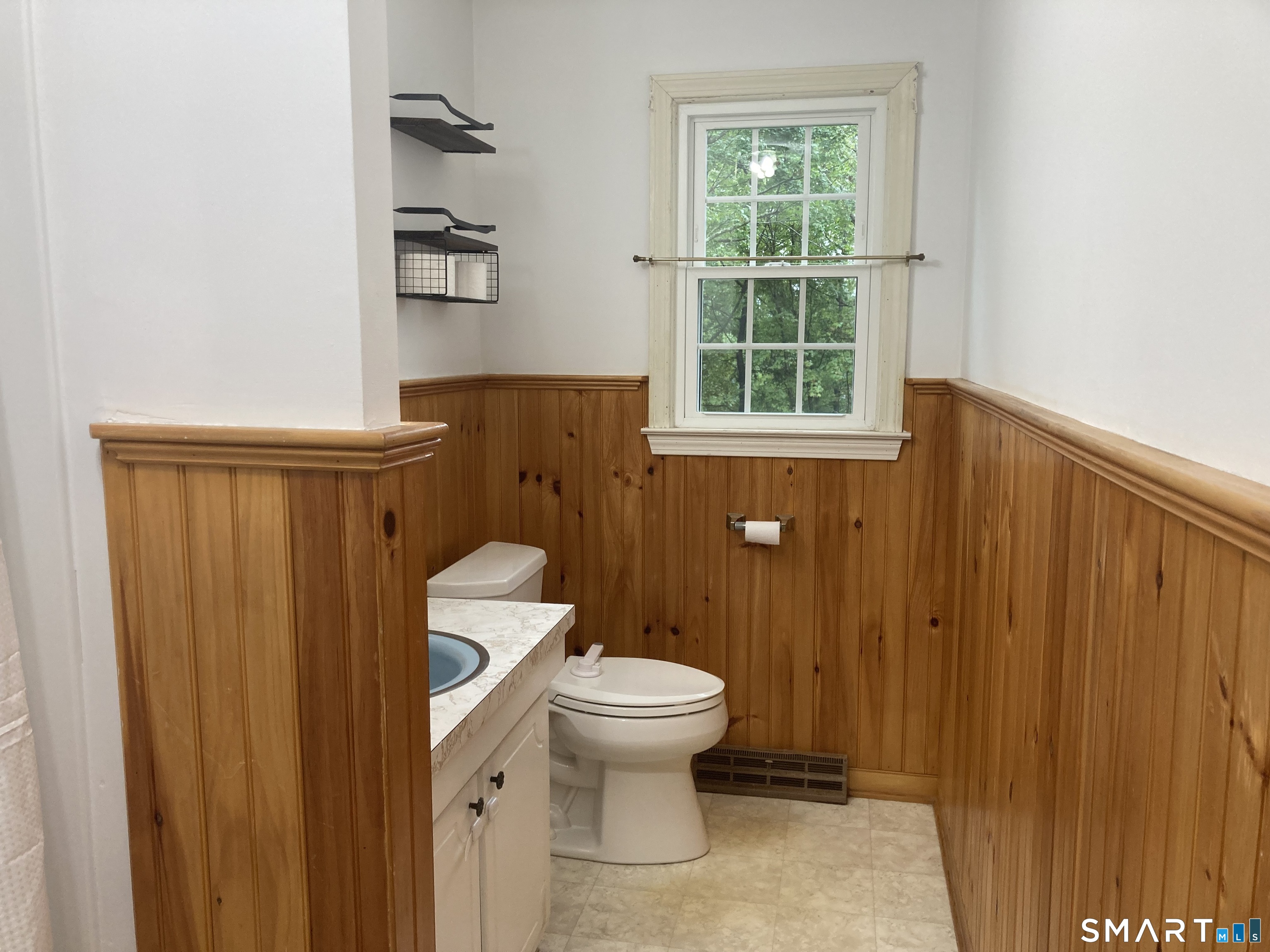409 Torringford East Street Property Photo 20