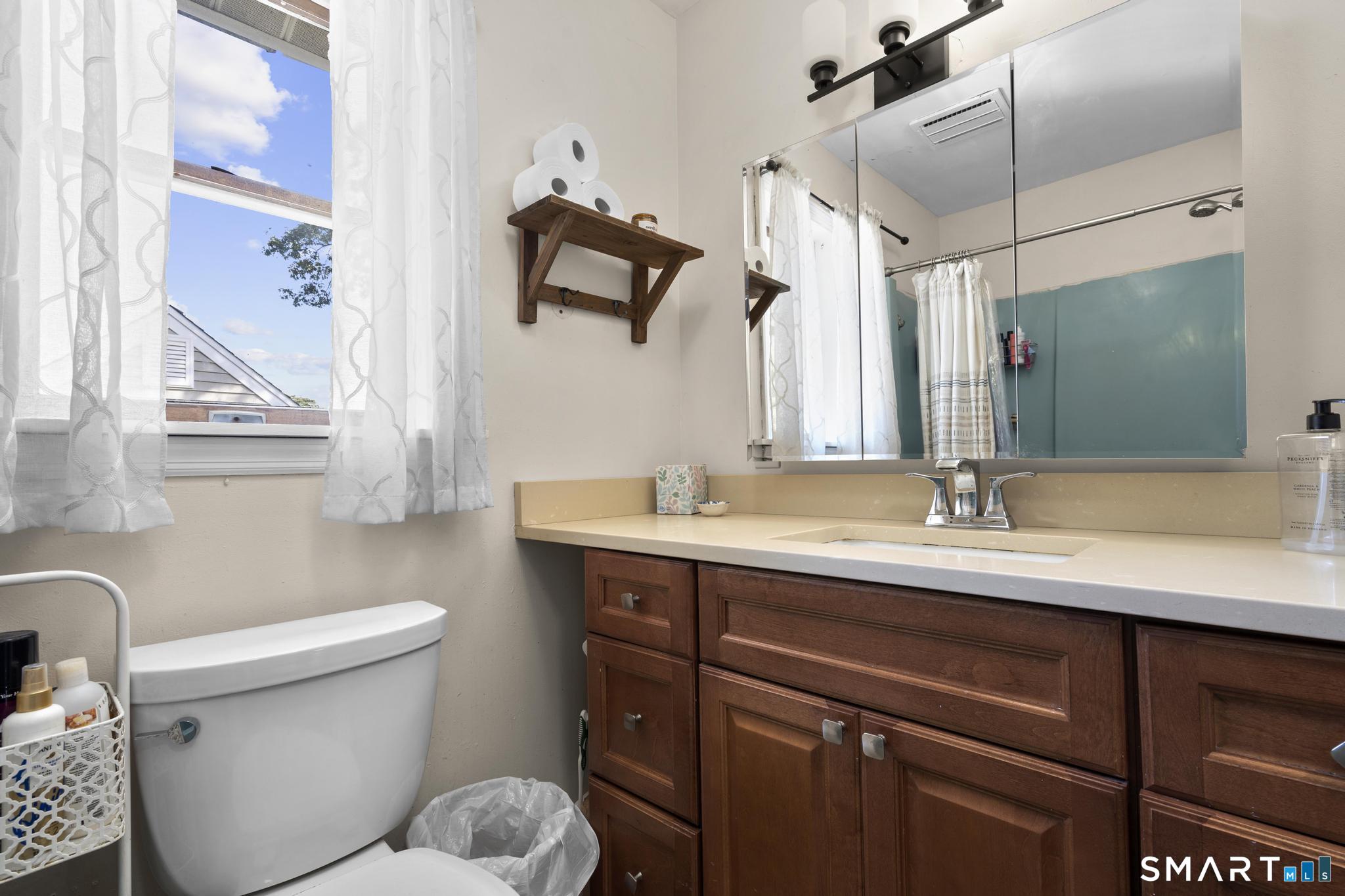 1250 Hillside Avenue Property Photo 21