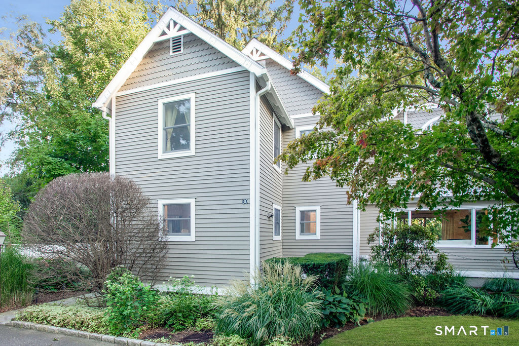 24206846 Property Photo 1