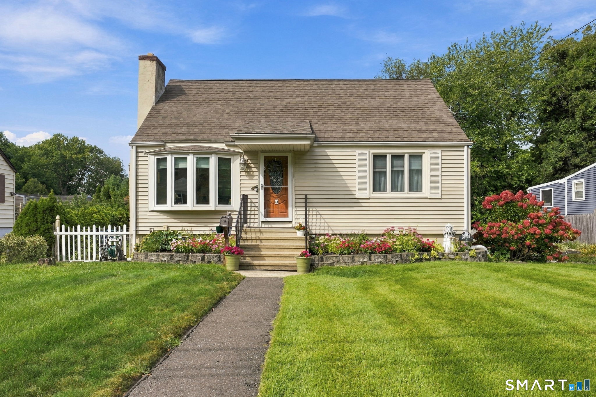 61 Scribner Avenue Property Photo 1