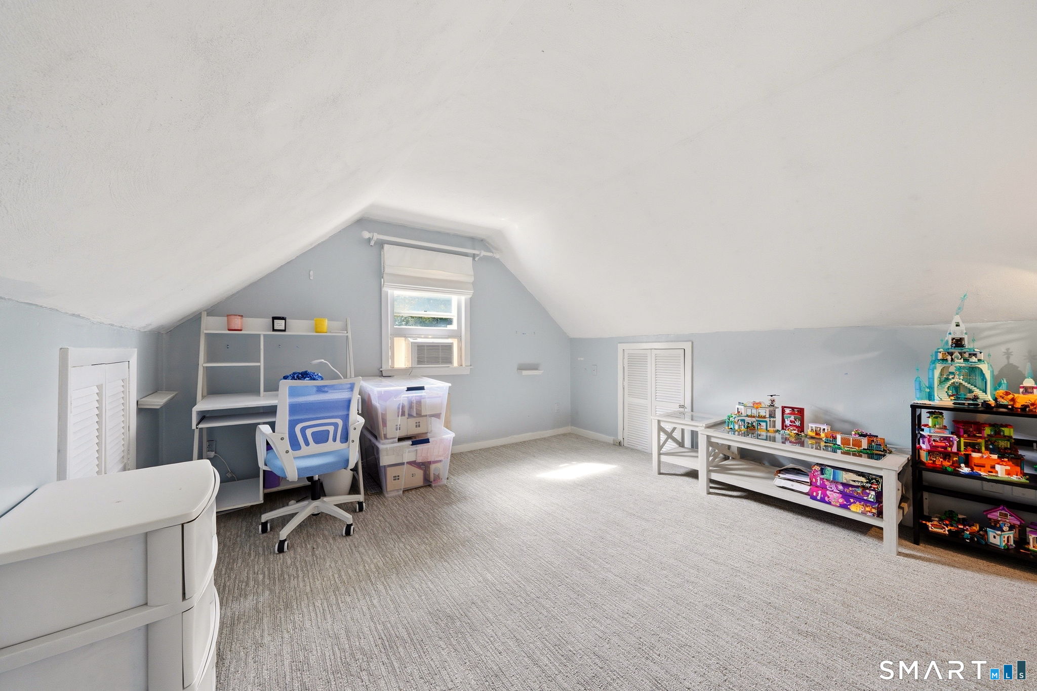 61 Scribner Avenue Property Photo 15