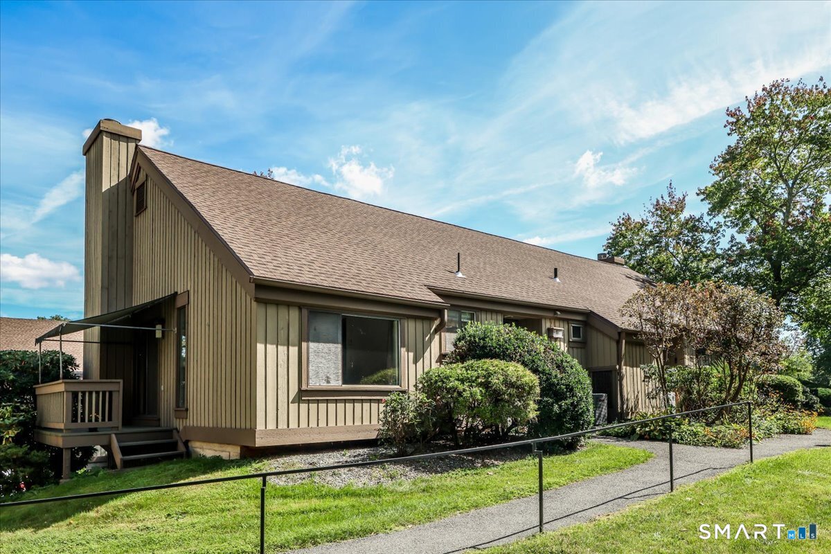 537 Heritage A Village Property Photo 1
