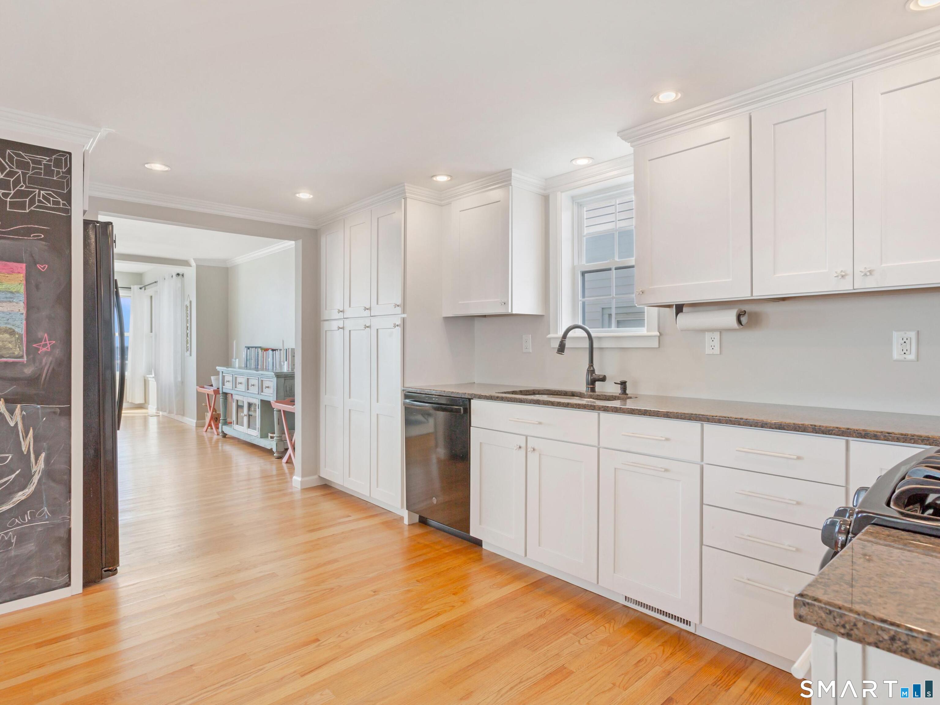 4 Jamaica Court Property Photo 16
