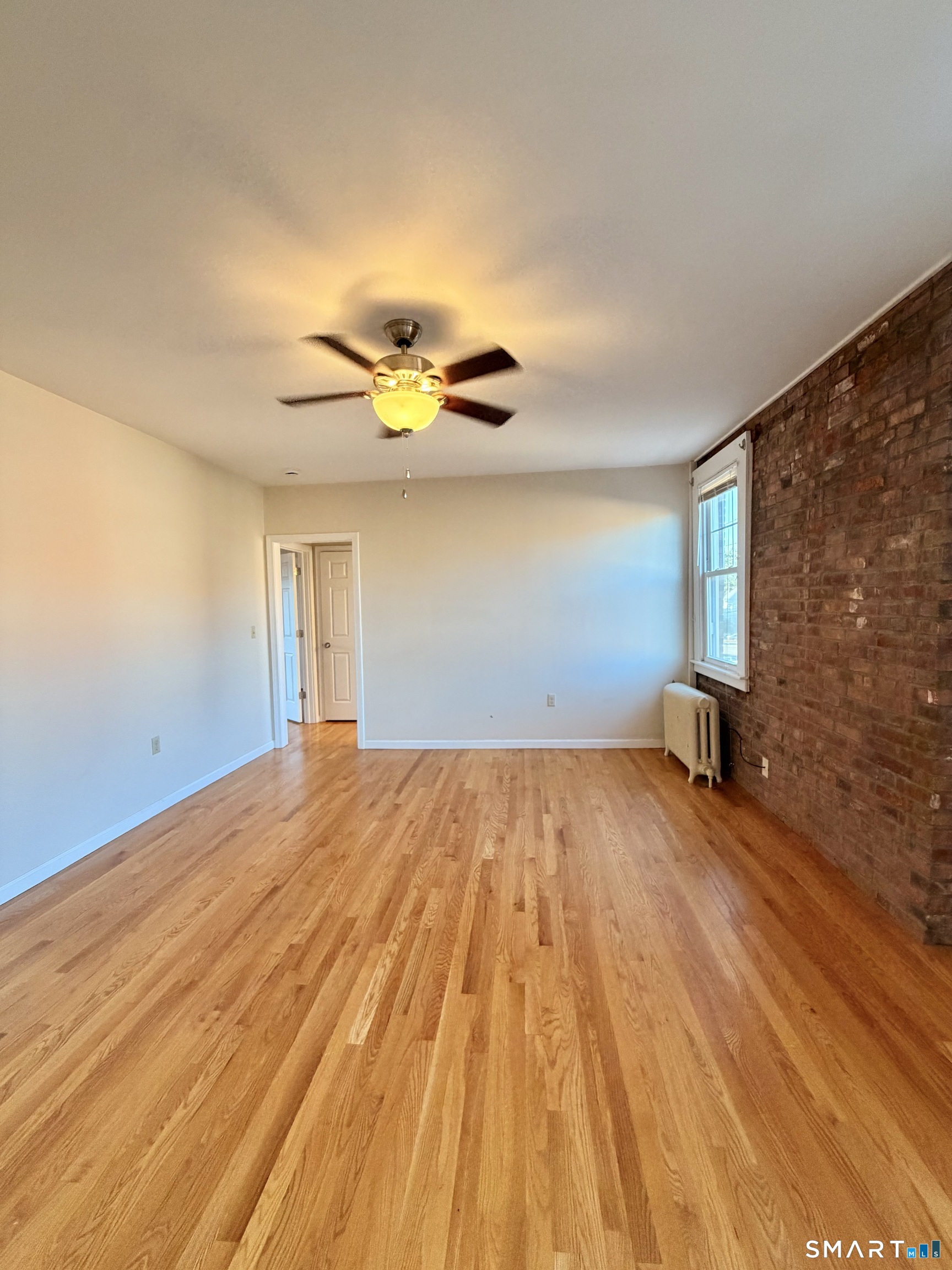 405 Main 6 Street Property Photo 1