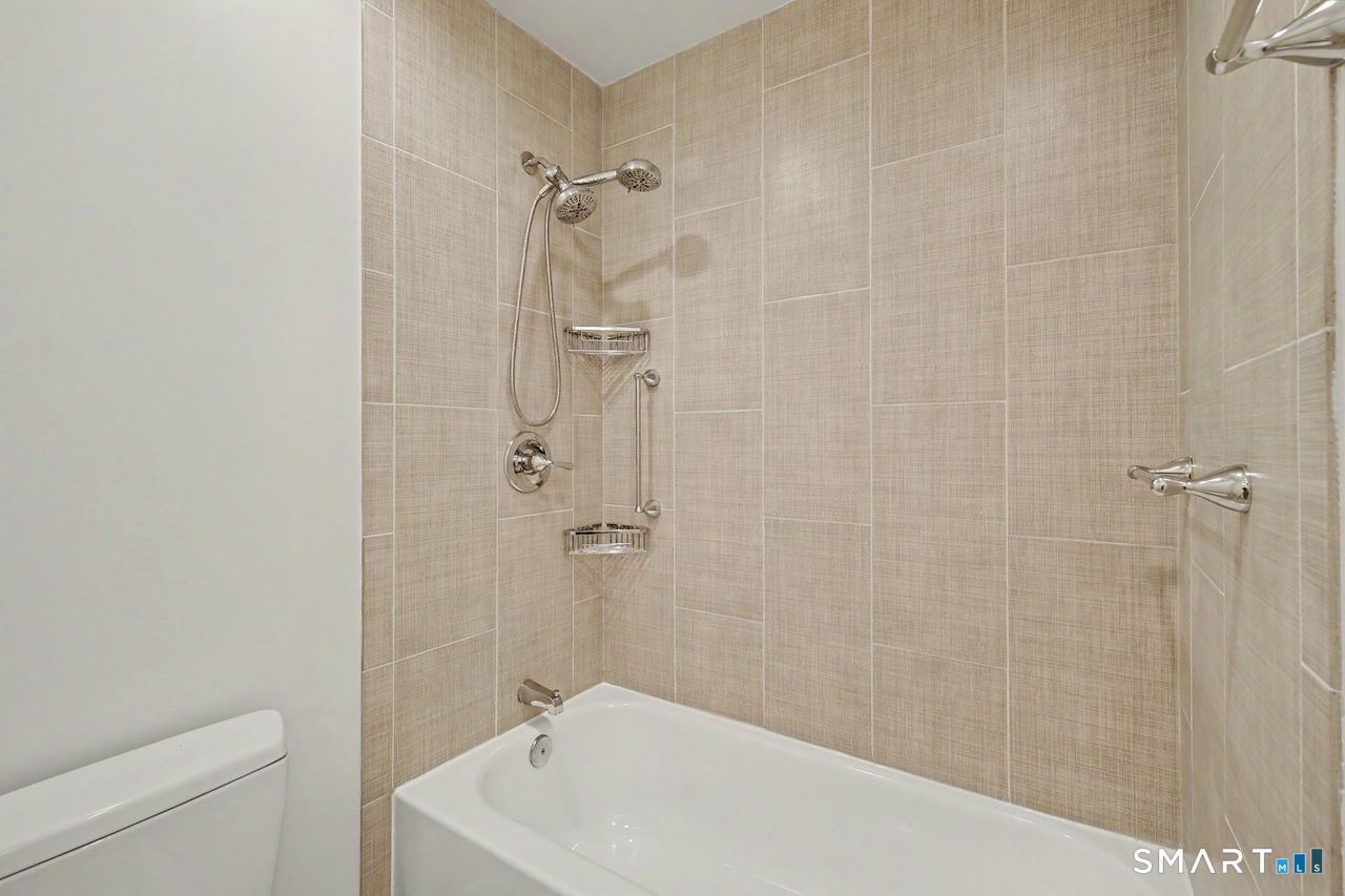 102 Valley 20 Road Property Photo 16