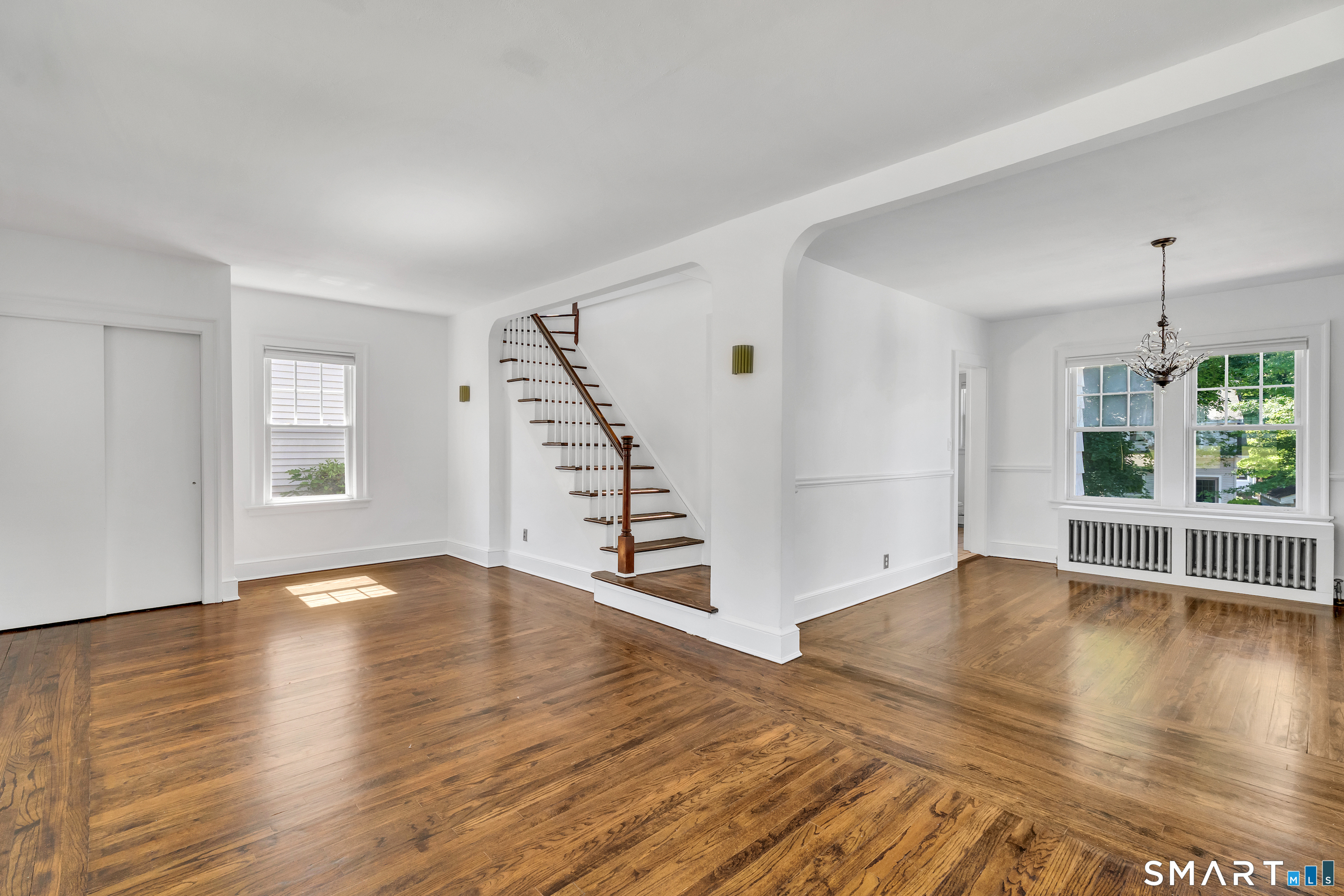 171 Waite Street Property Photo 4