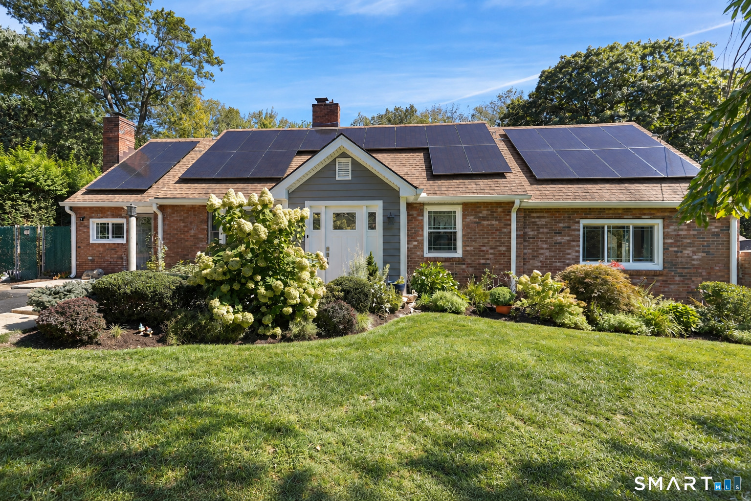 87 Clover Hill Drive Property Photo 1