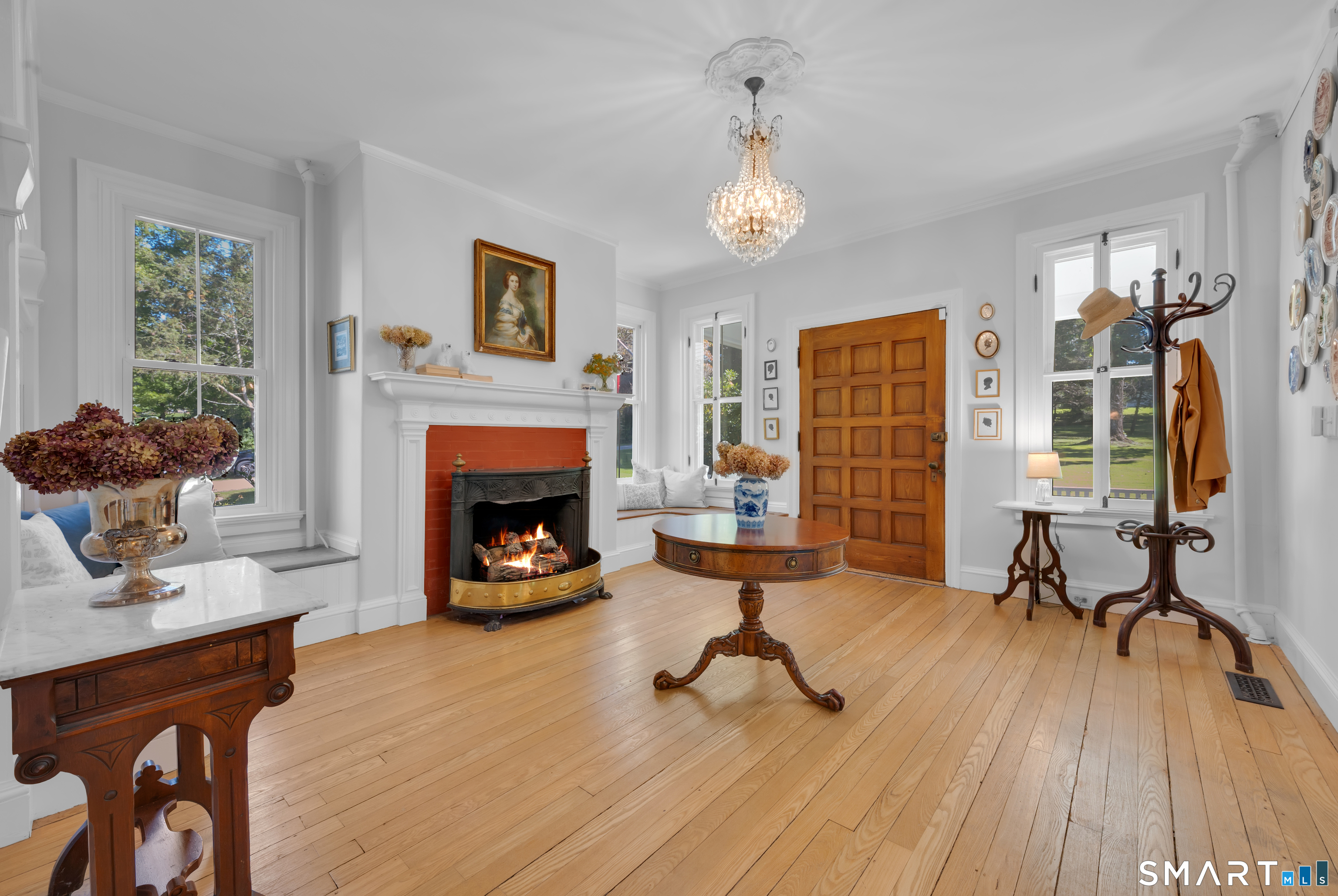 354 Pomfret Street Property Photo 22