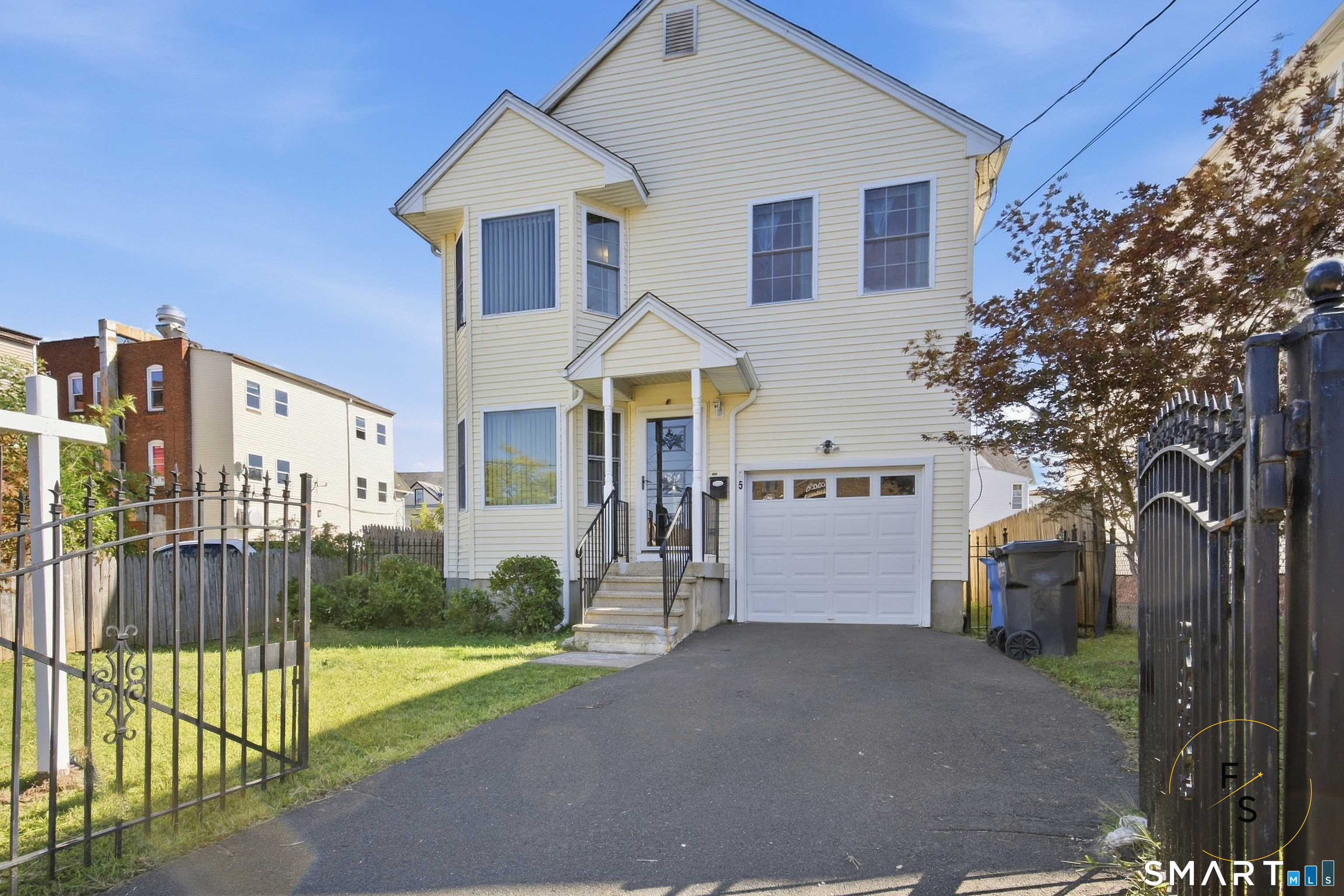 85 Brown Street Property Photo 1