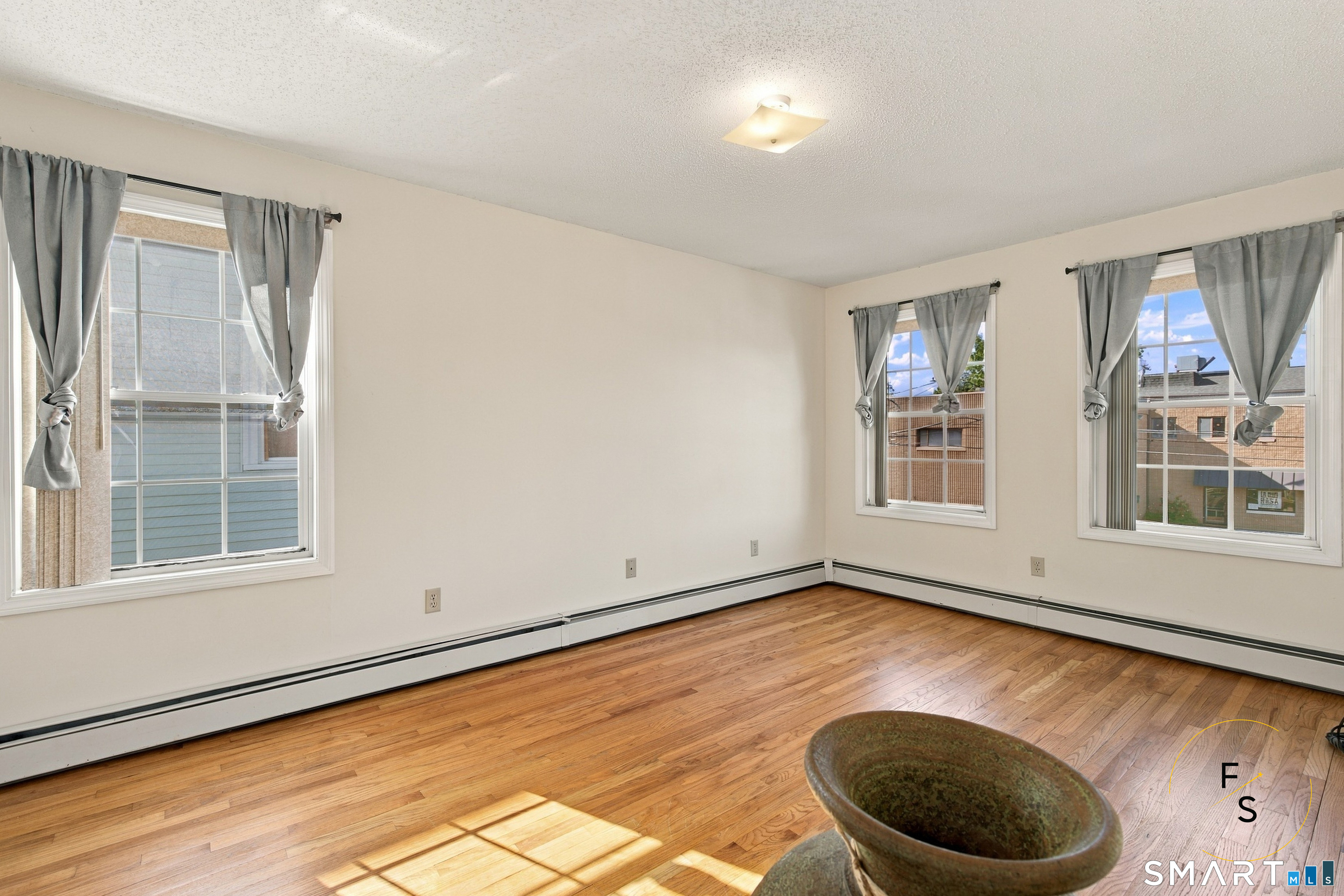 85 Brown Street Property Photo 27