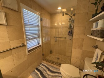 24 Harbour D Village Property Photo 17