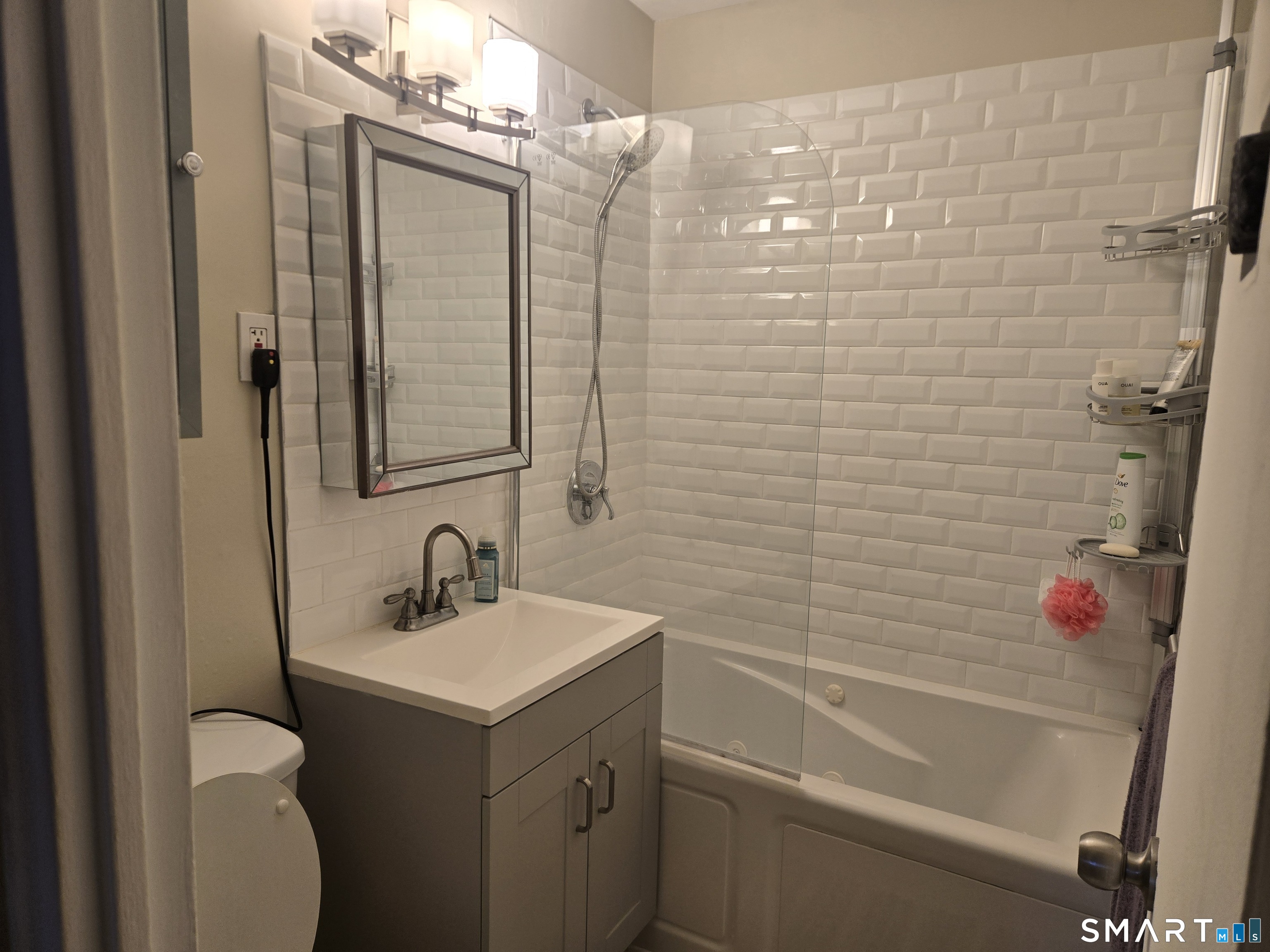 71 Strawberry Hill 601 Avenue Property Photo 11