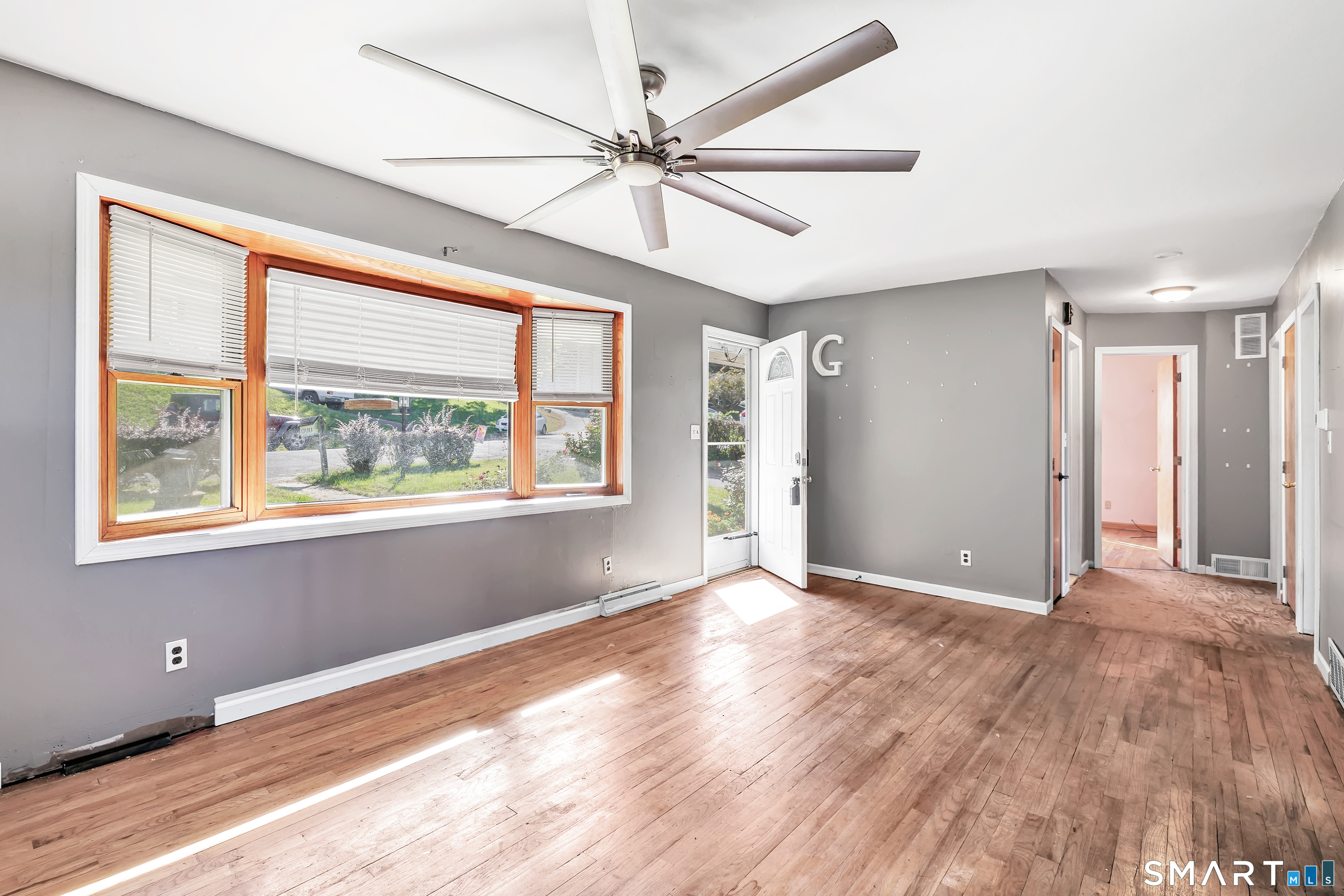 5 Whippoorwill Lane Property Photo 3