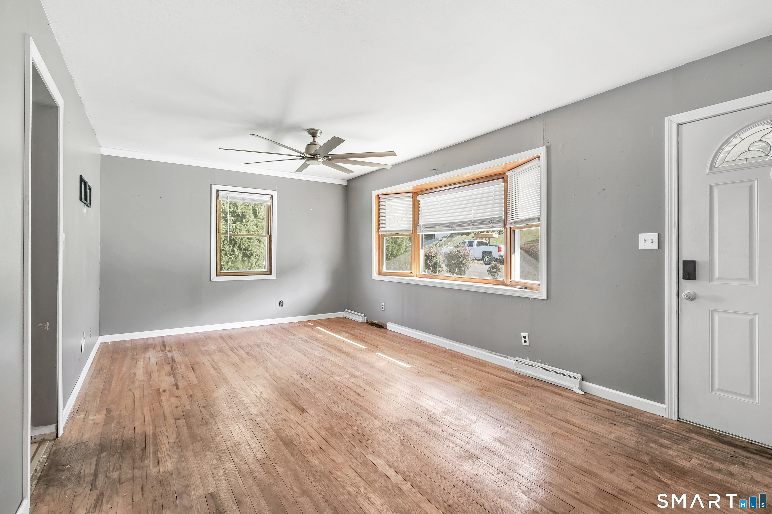 5 Whippoorwill Lane Property Photo 4