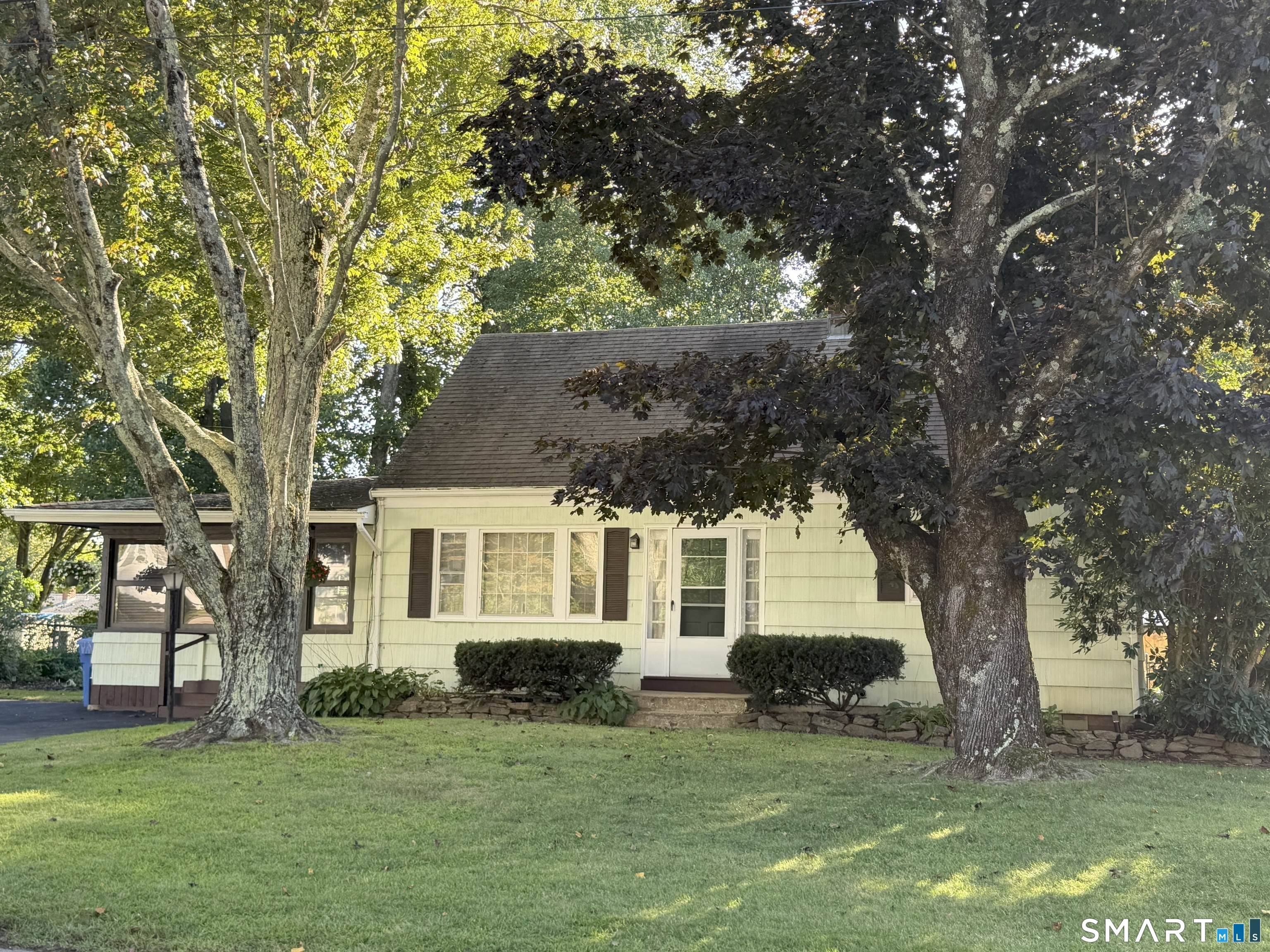 42 Oak Hill Road Property Photo 1