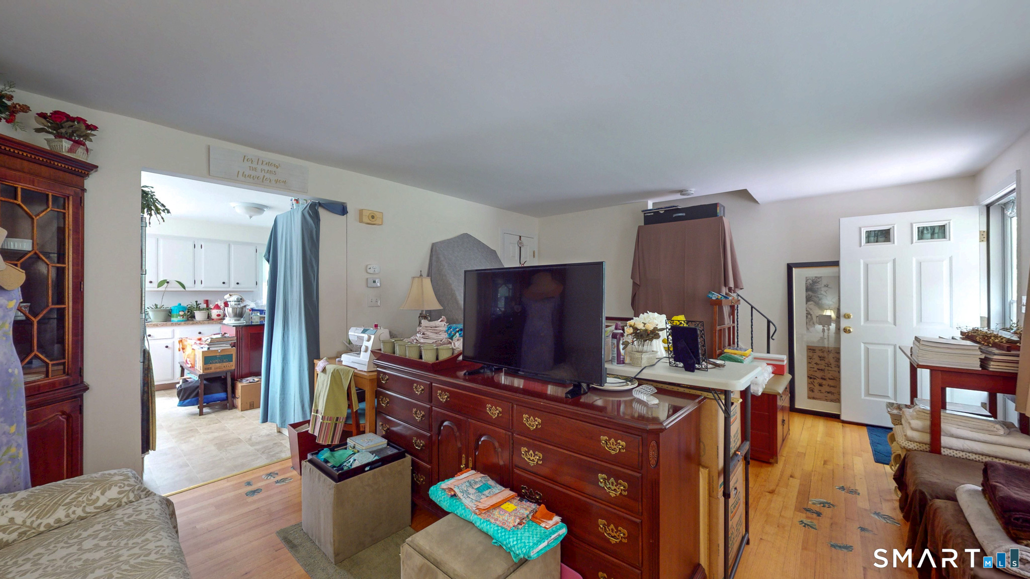 42 Kondracki Lane Property Photo 4