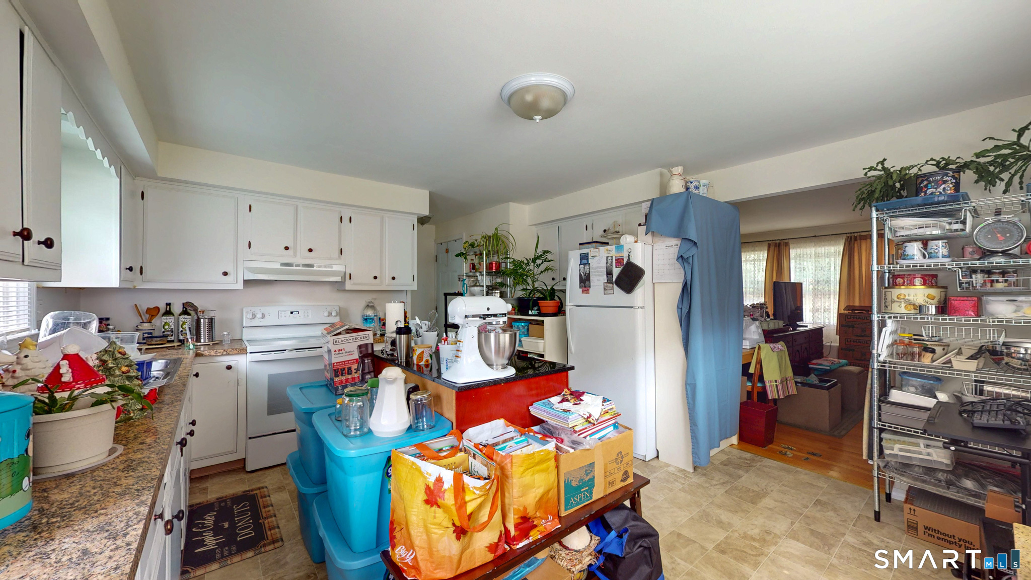 42 Kondracki Lane Property Photo 6