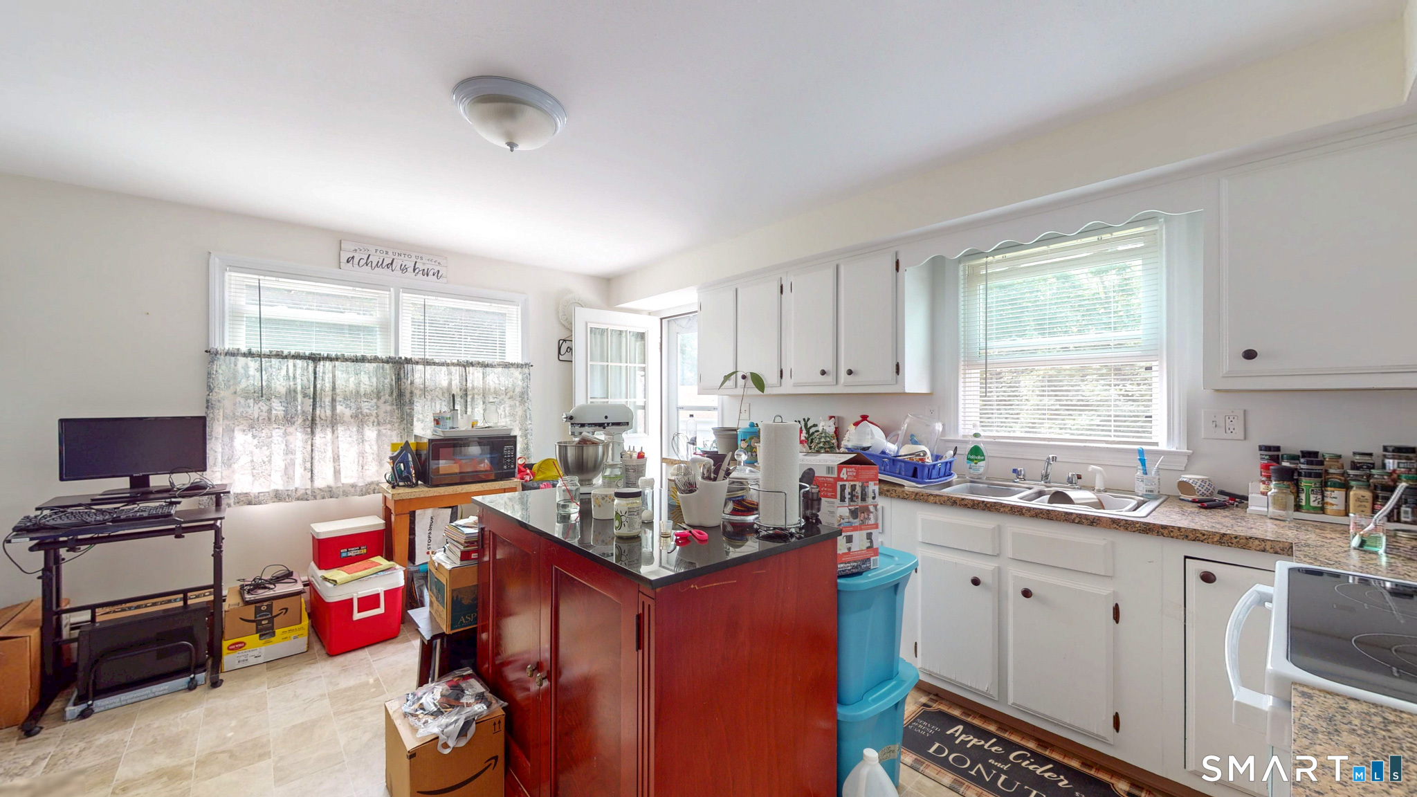 42 Kondracki Lane Property Photo 7