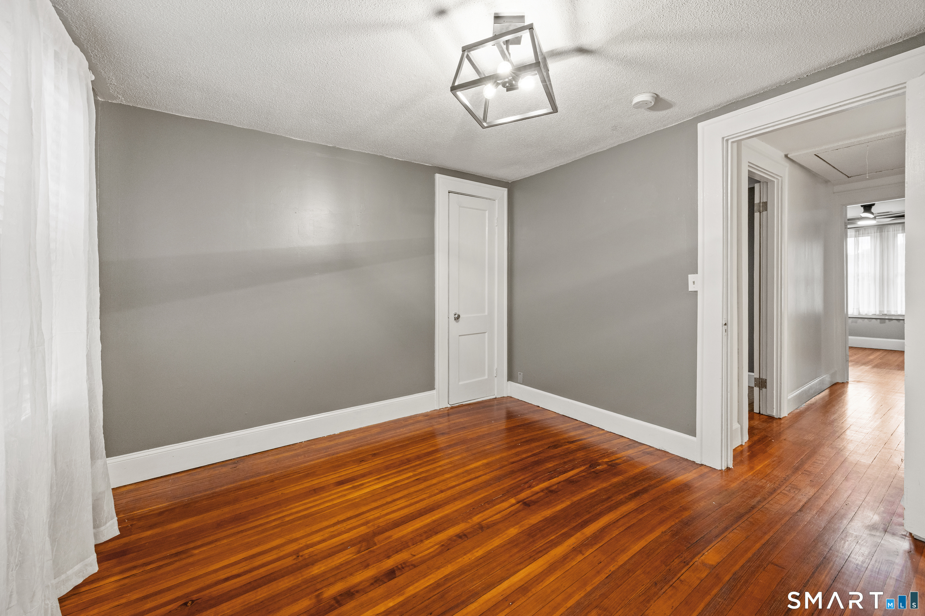 27 Seminole Avenue Property Photo 16