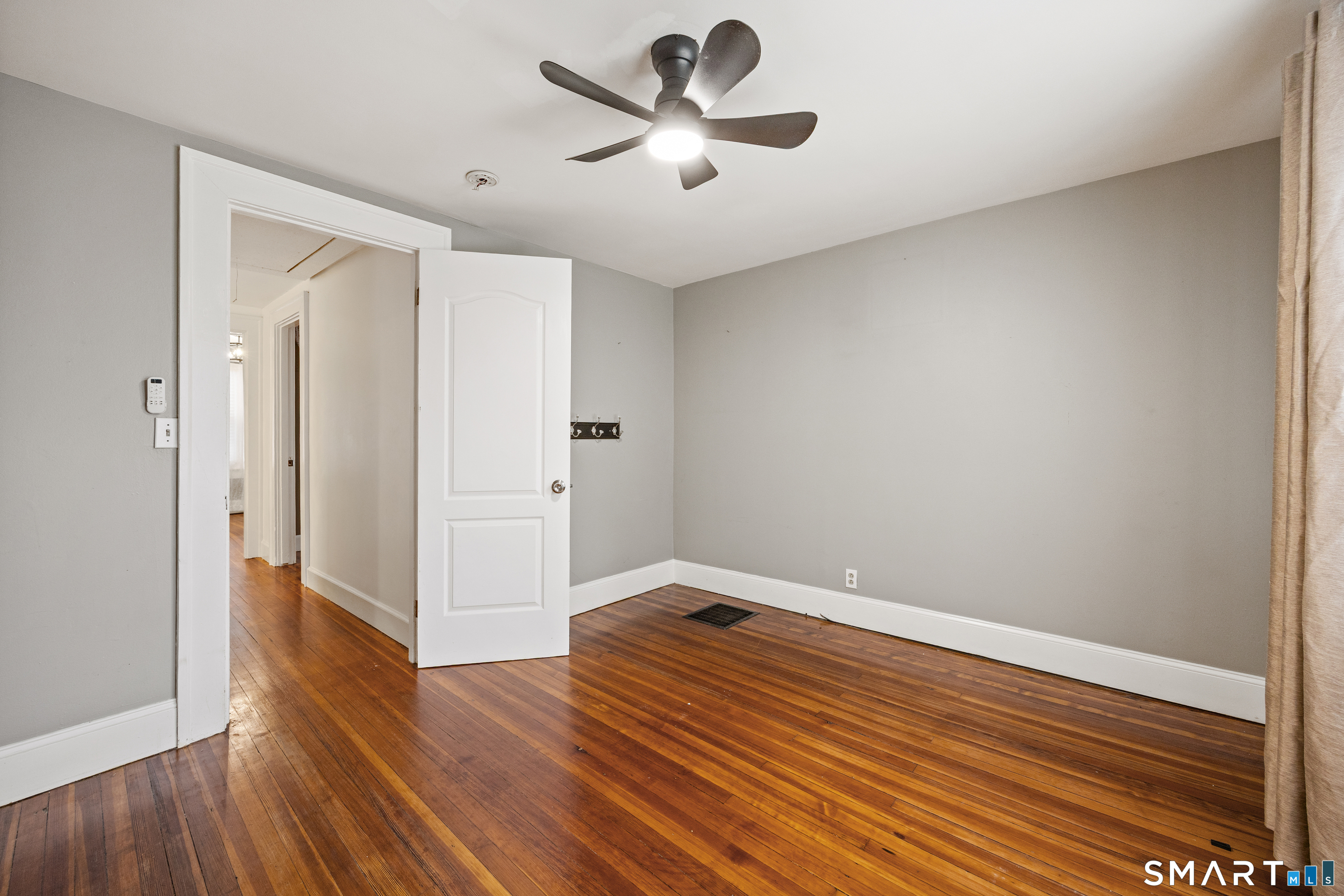 27 Seminole Avenue Property Photo 18