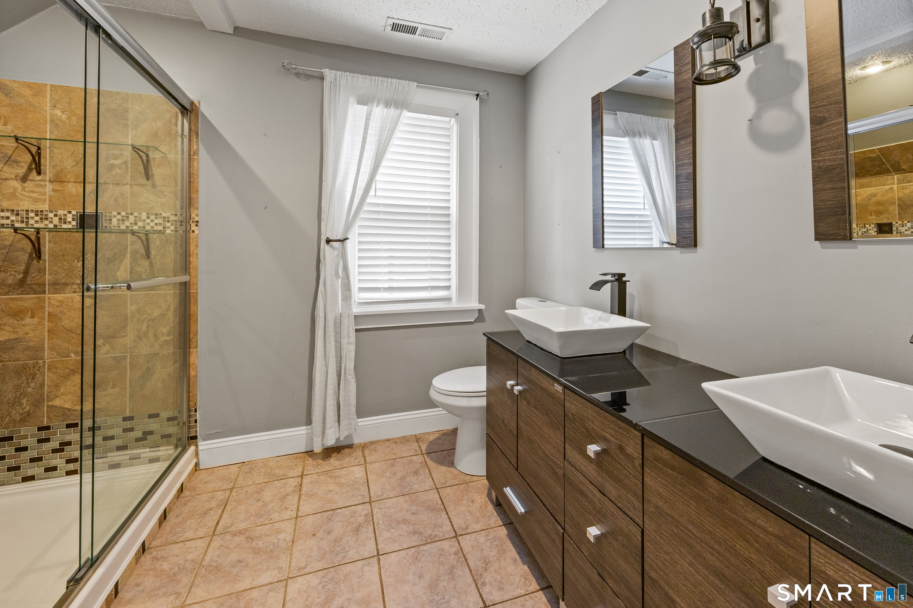 27 Seminole Avenue Property Photo 21