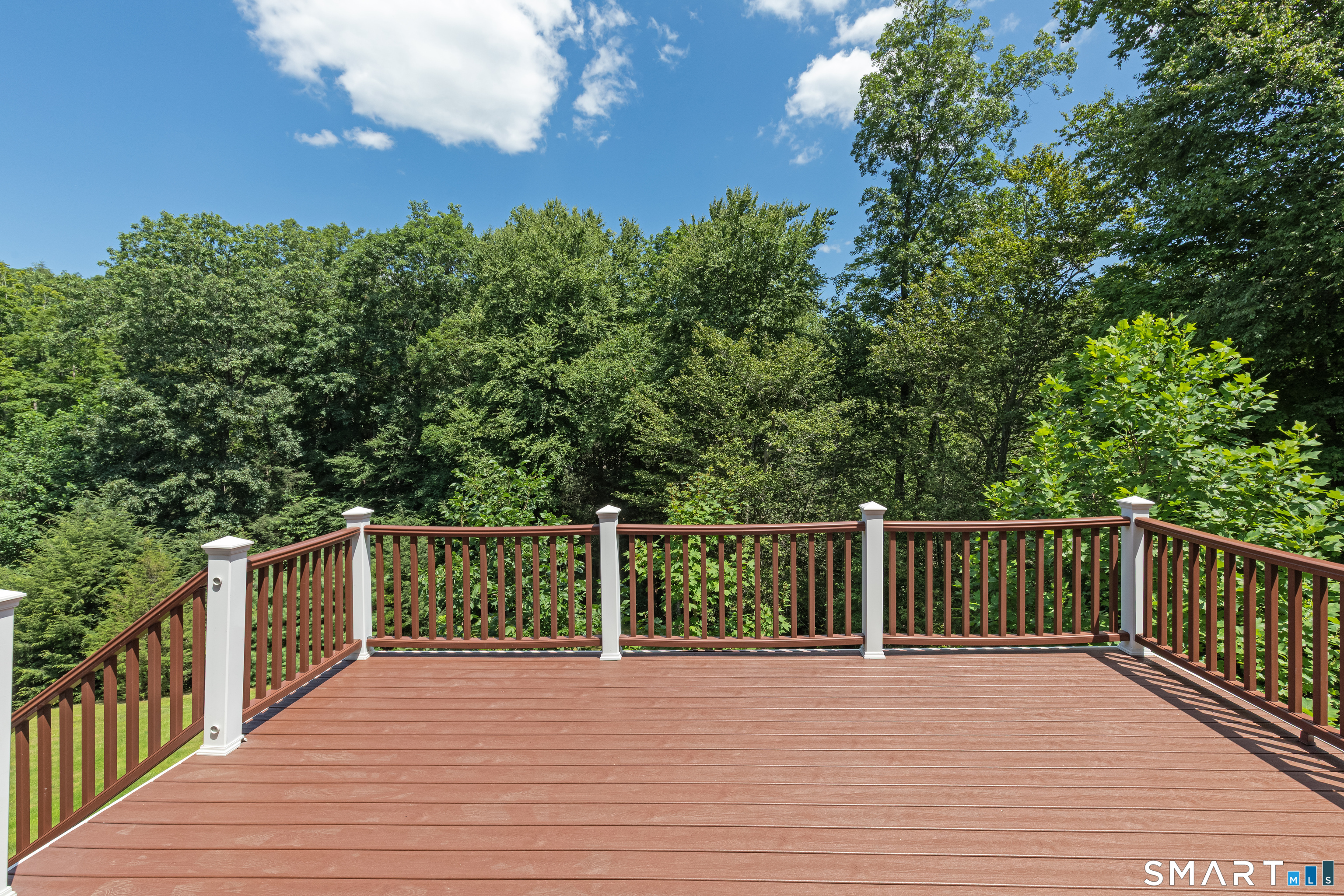347 Lakeside Road Property Photo 24