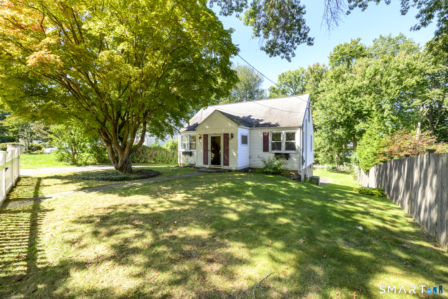 241 Strawberry Hill Avenue Property Photo 1