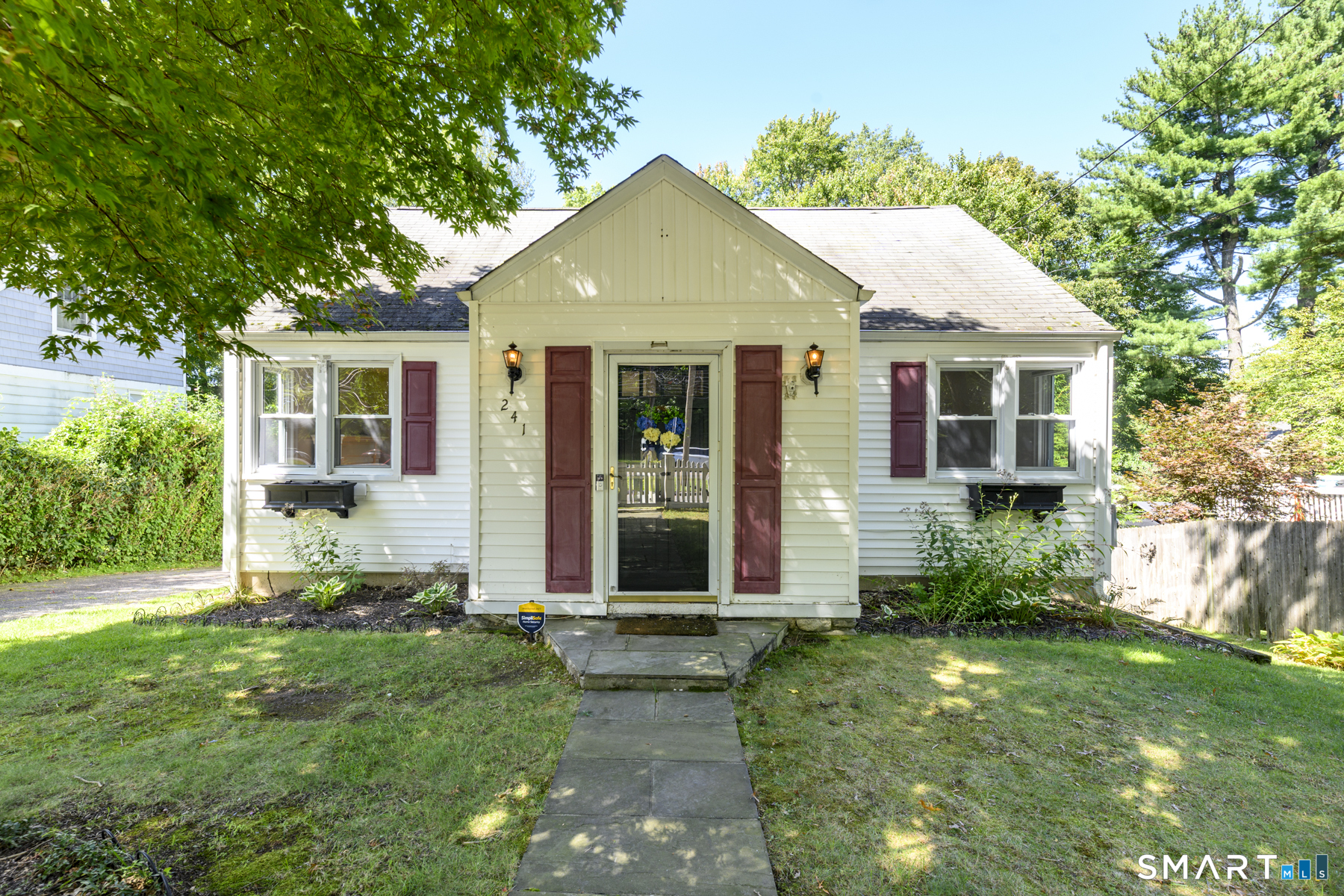 241 Strawberry Hill Avenue Property Photo 2