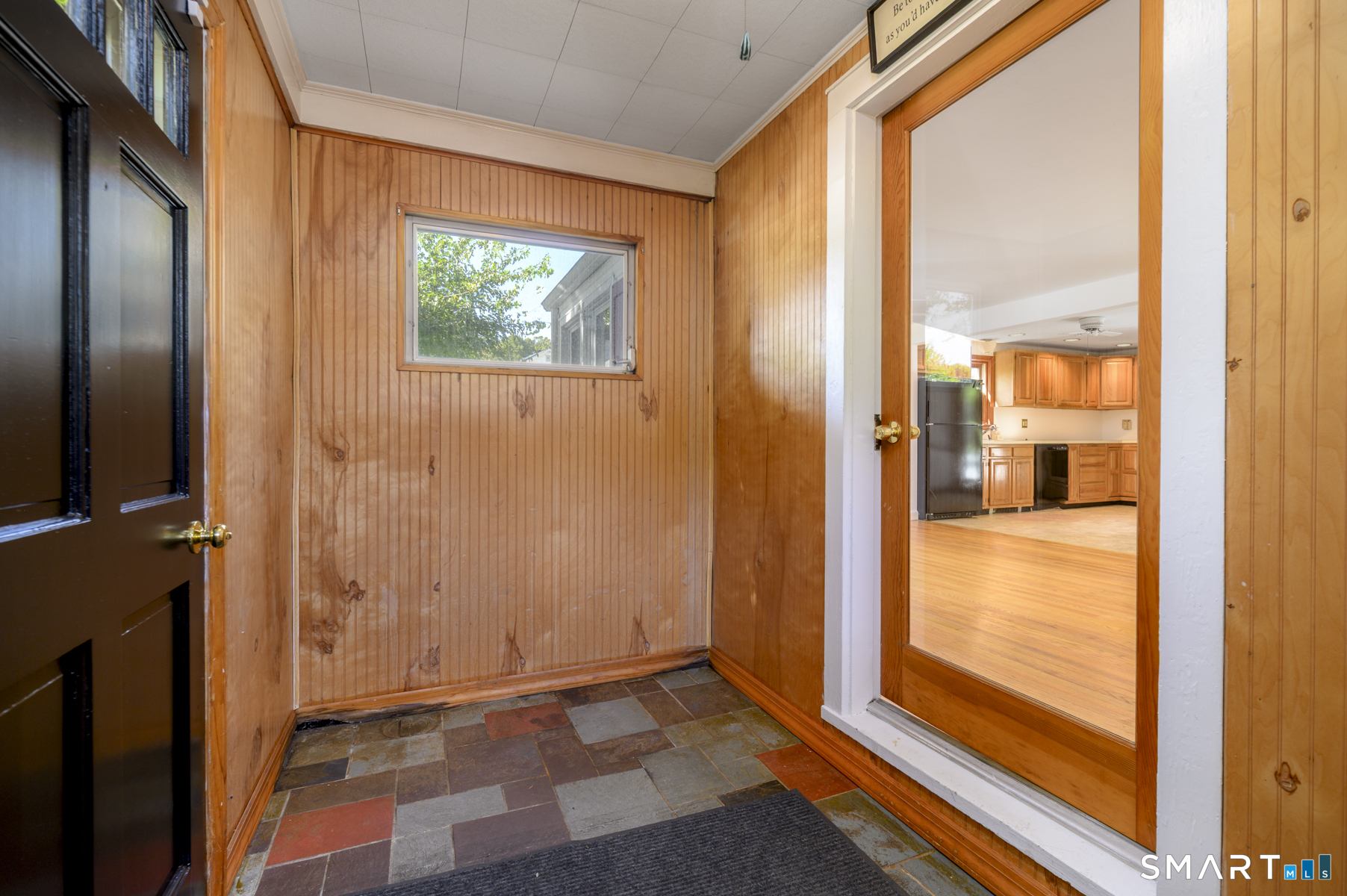 241 Strawberry Hill Avenue Property Photo 3